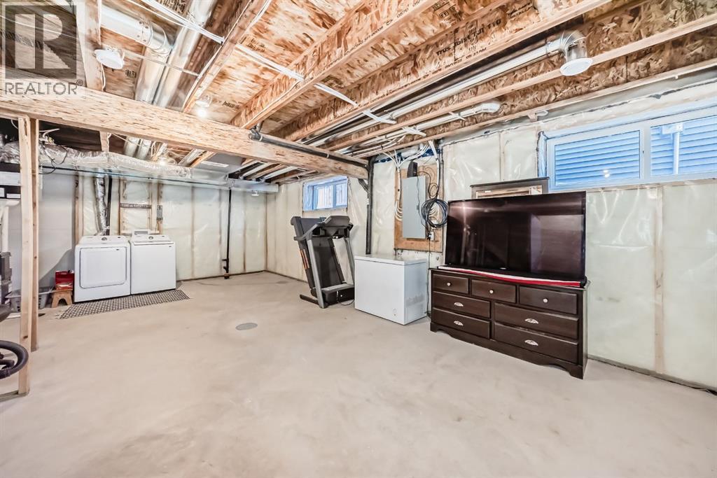 386 Sundown Road, Cochrane, Alberta  T4C 2A6 - Photo 25 - A2264261