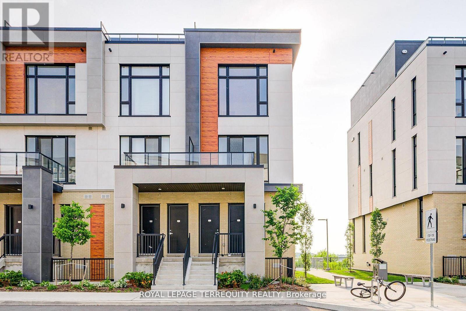 601 - 7 STECKLEY HOUSE LANE, Richmond Hill, Ontario