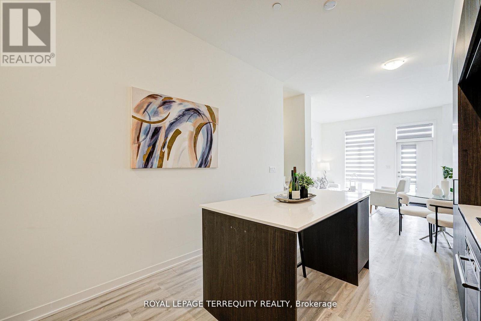 601 - 7 Steckley House Lane, Richmond Hill, Ontario  L4S 0N1 - Photo 22 - N12570882