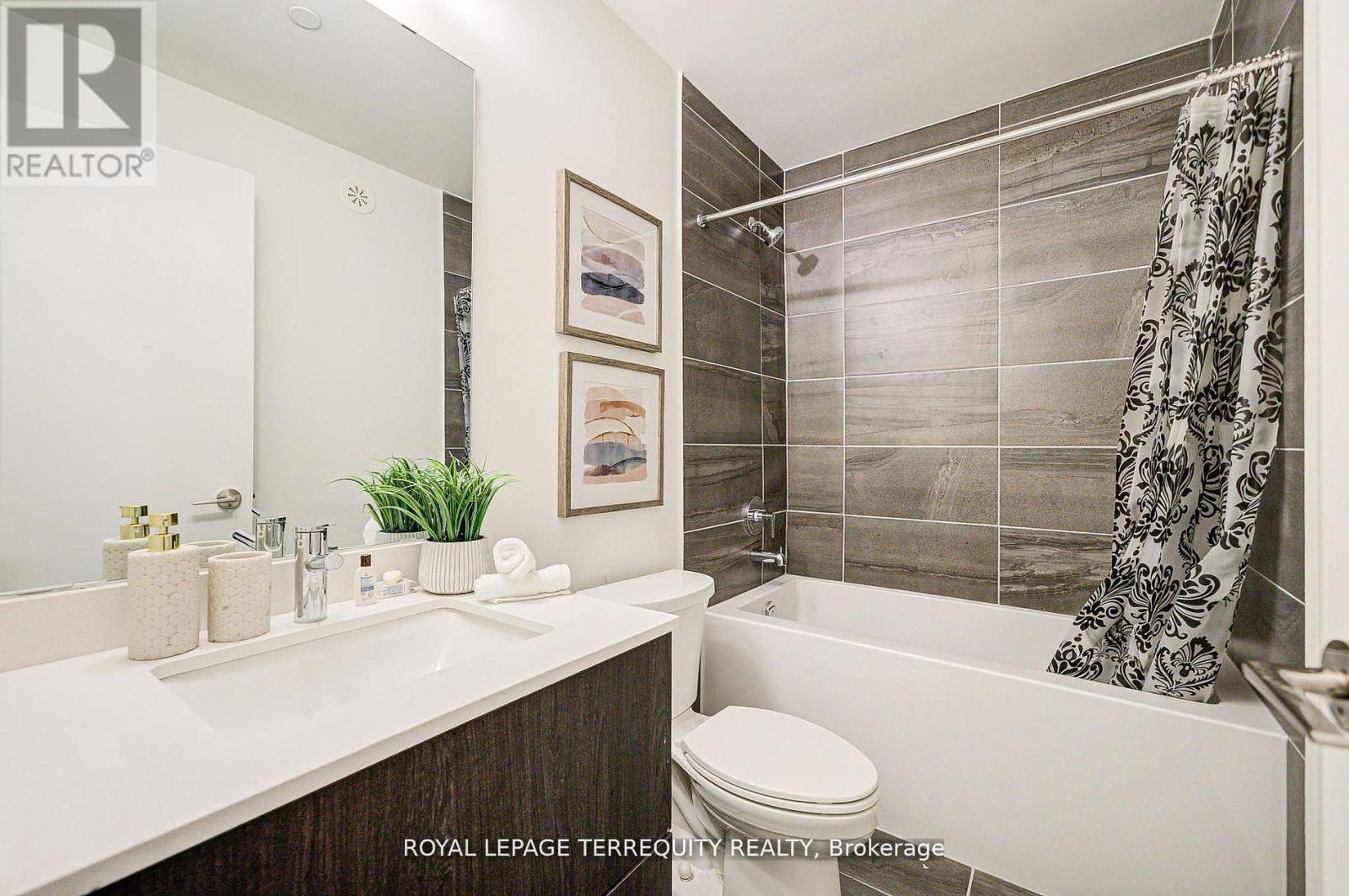 601 - 7 Steckley House Lane, Richmond Hill, Ontario  L4S 0N1 - Photo 28 - N12570882