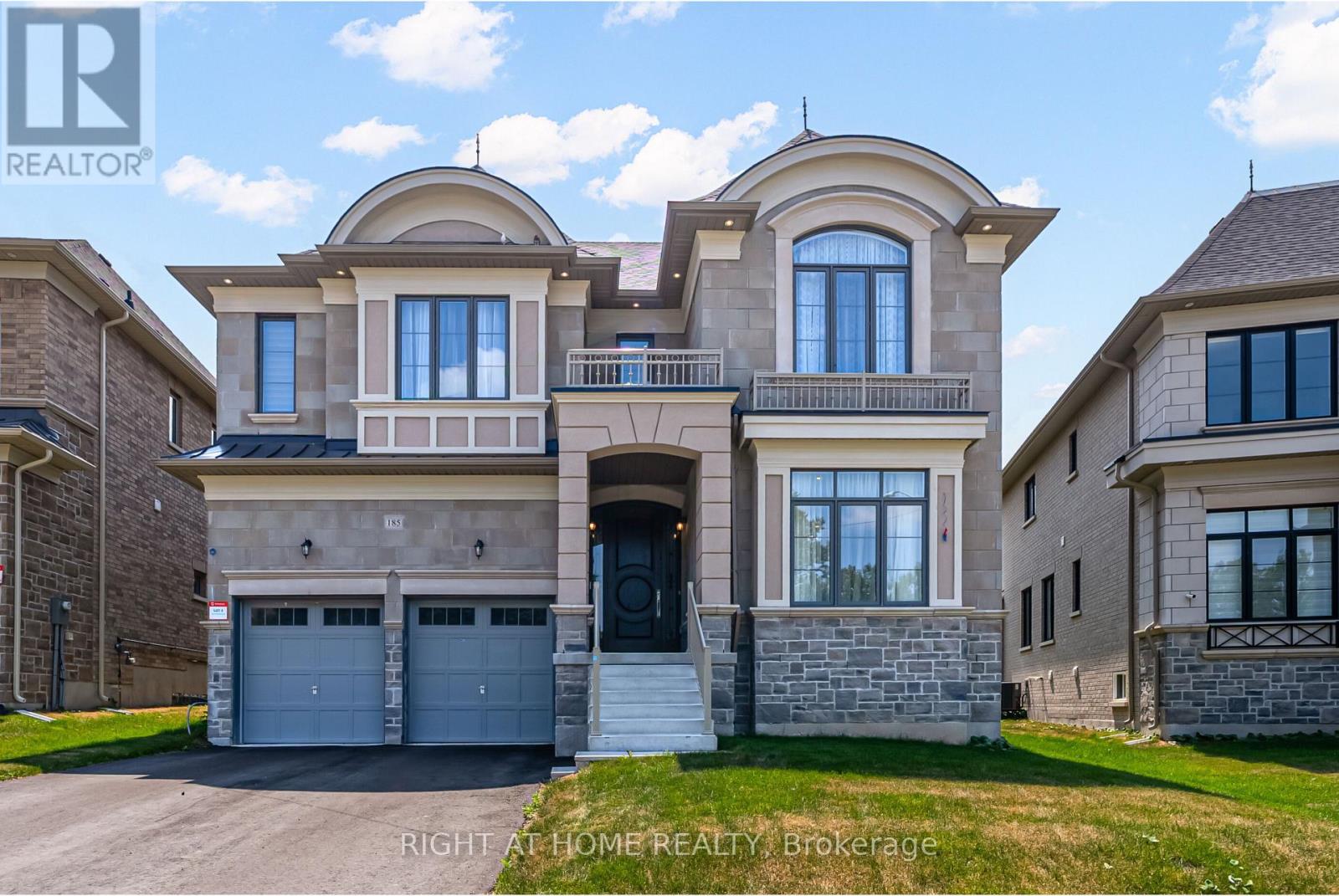 185 CRANBERRY LANE, Aurora, Ontario