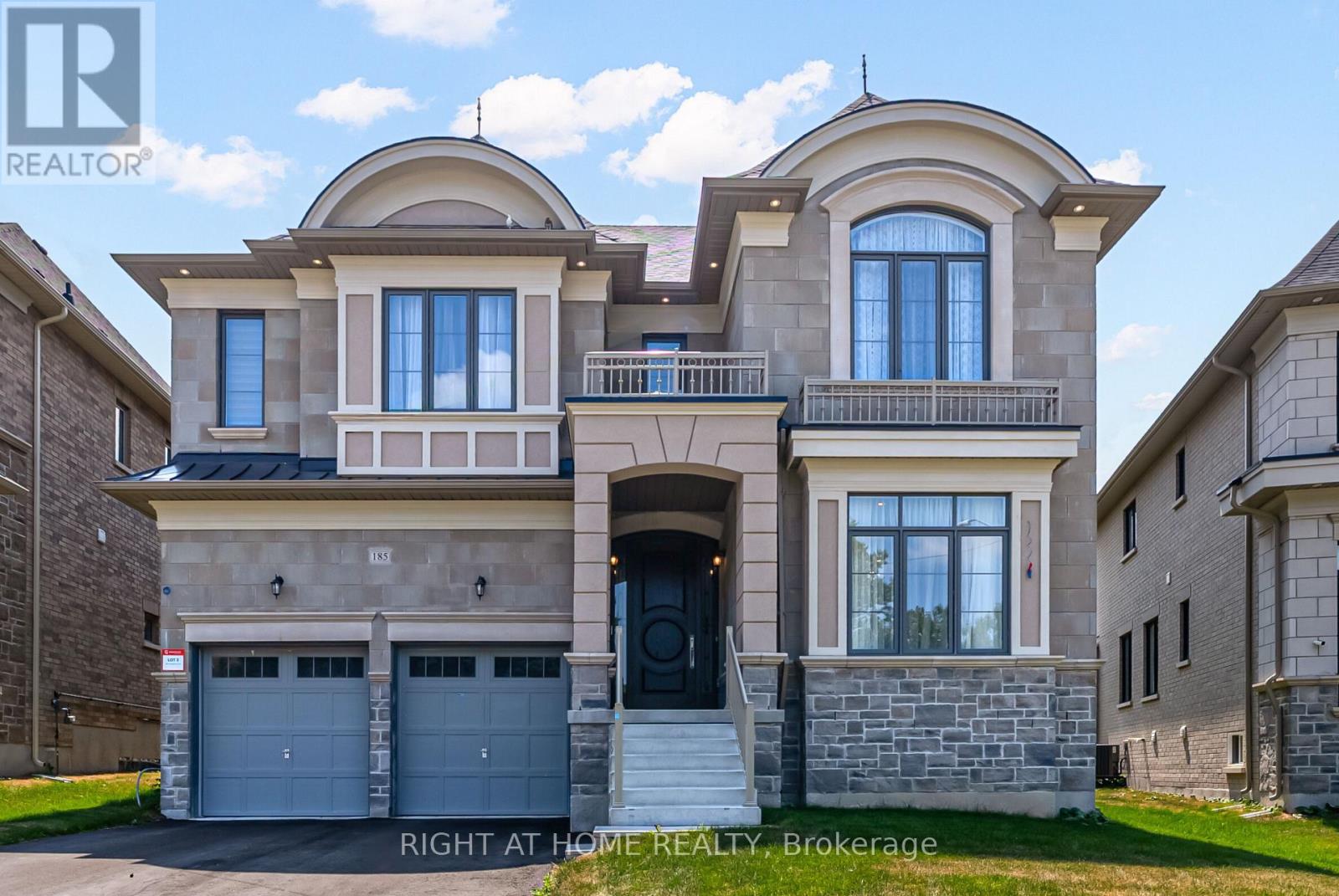 185 Cranberry Lane, Aurora, Ontario  L4G 5Z4 - Photo 2 - N12570912