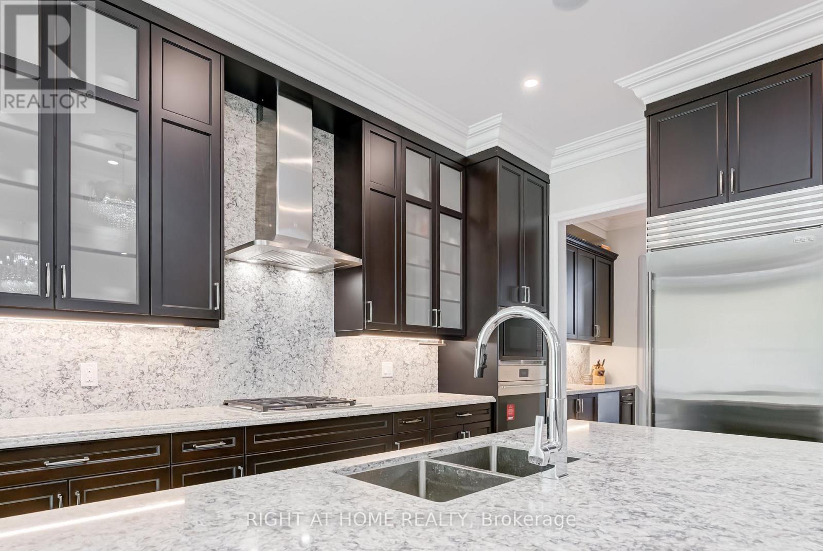 185 Cranberry Lane, Aurora, Ontario  L4G 5Z4 - Photo 20 - N12570912