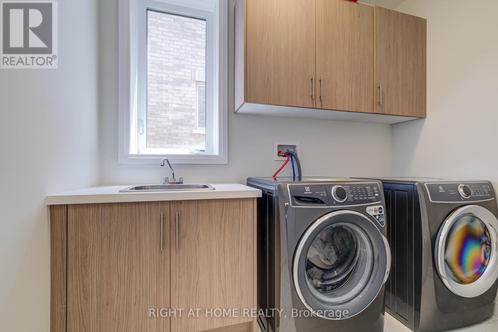 185 Cranberry Lane, Aurora, Ontario  L4G 5Z4 - Photo 22 - N12570912