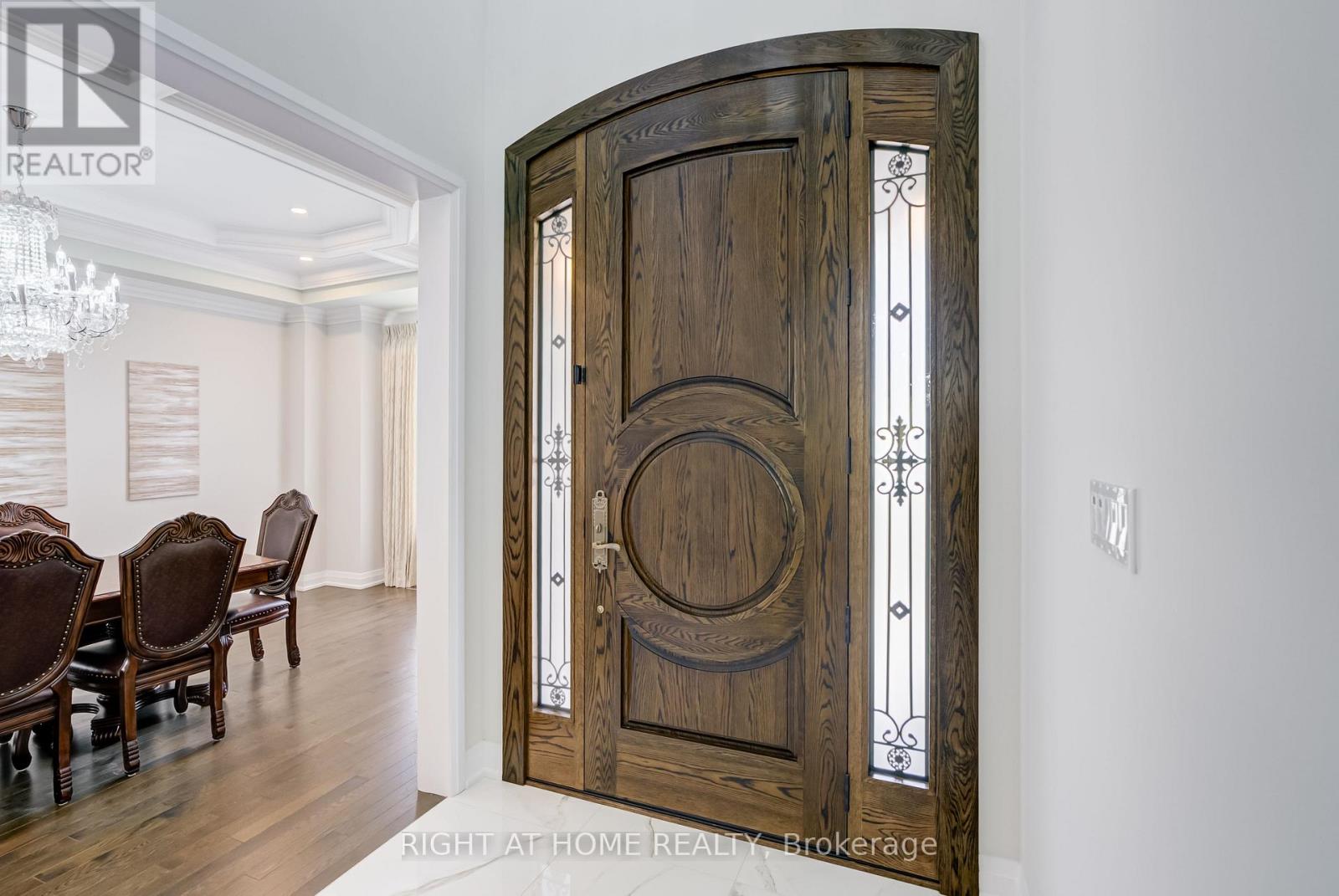 185 Cranberry Lane, Aurora, Ontario  L4G 5Z4 - Photo 6 - N12570912