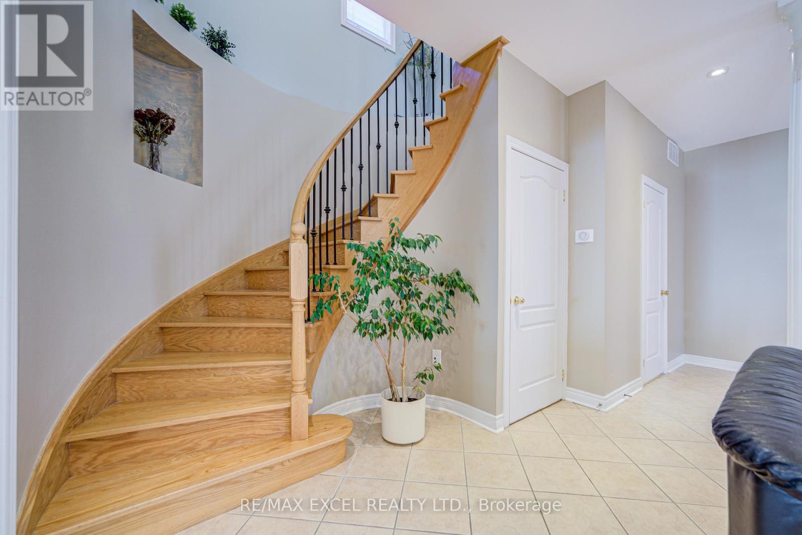 23 Lena Drive, Richmond Hill, Ontario  L4S 2V4 - Photo 11 - N12570956