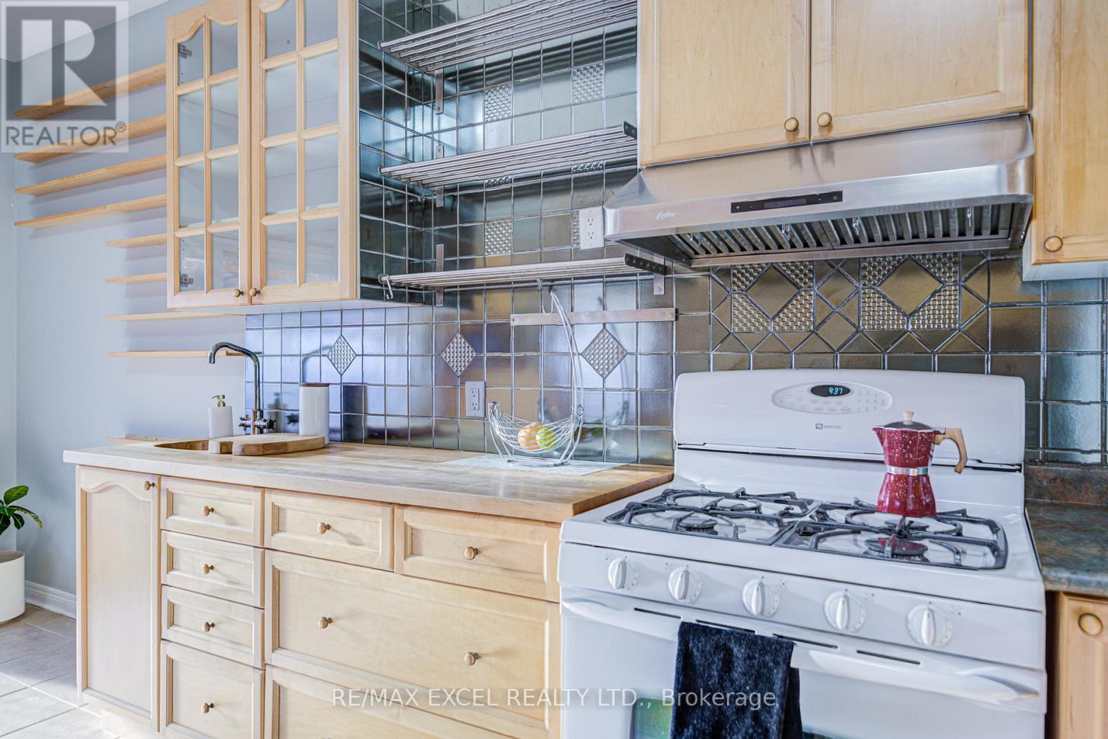 23 Lena Drive, Richmond Hill, Ontario  L4S 2V4 - Photo 23 - N12570956