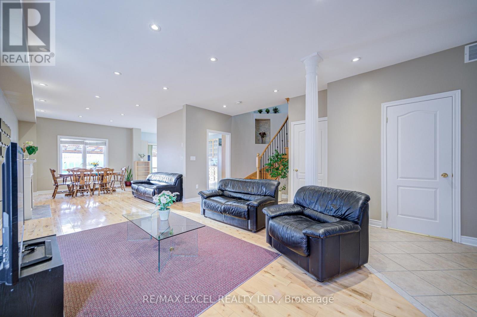 23 Lena Drive, Richmond Hill, Ontario  L4S 2V4 - Photo 9 - N12570956