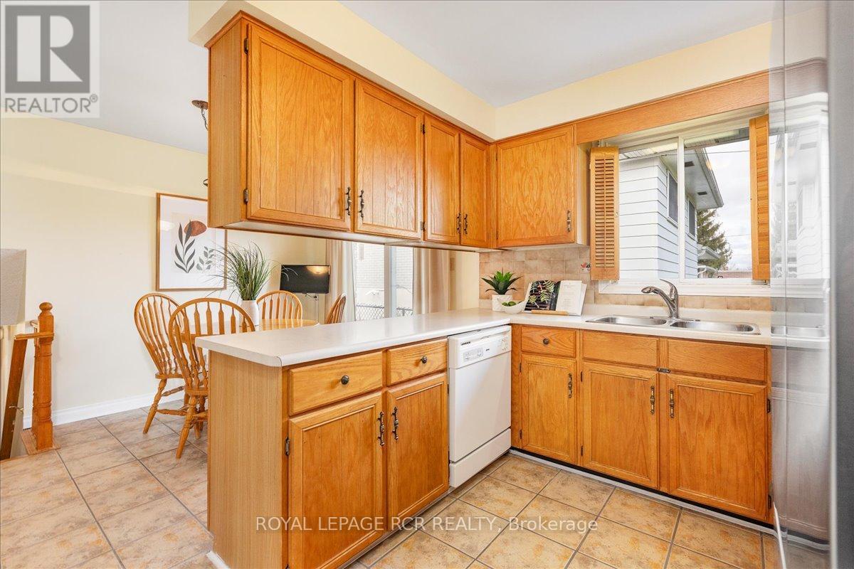 130 Peter Street, East Gwillimbury, Ontario  L9N 1K9 - Photo 12 - N12570960