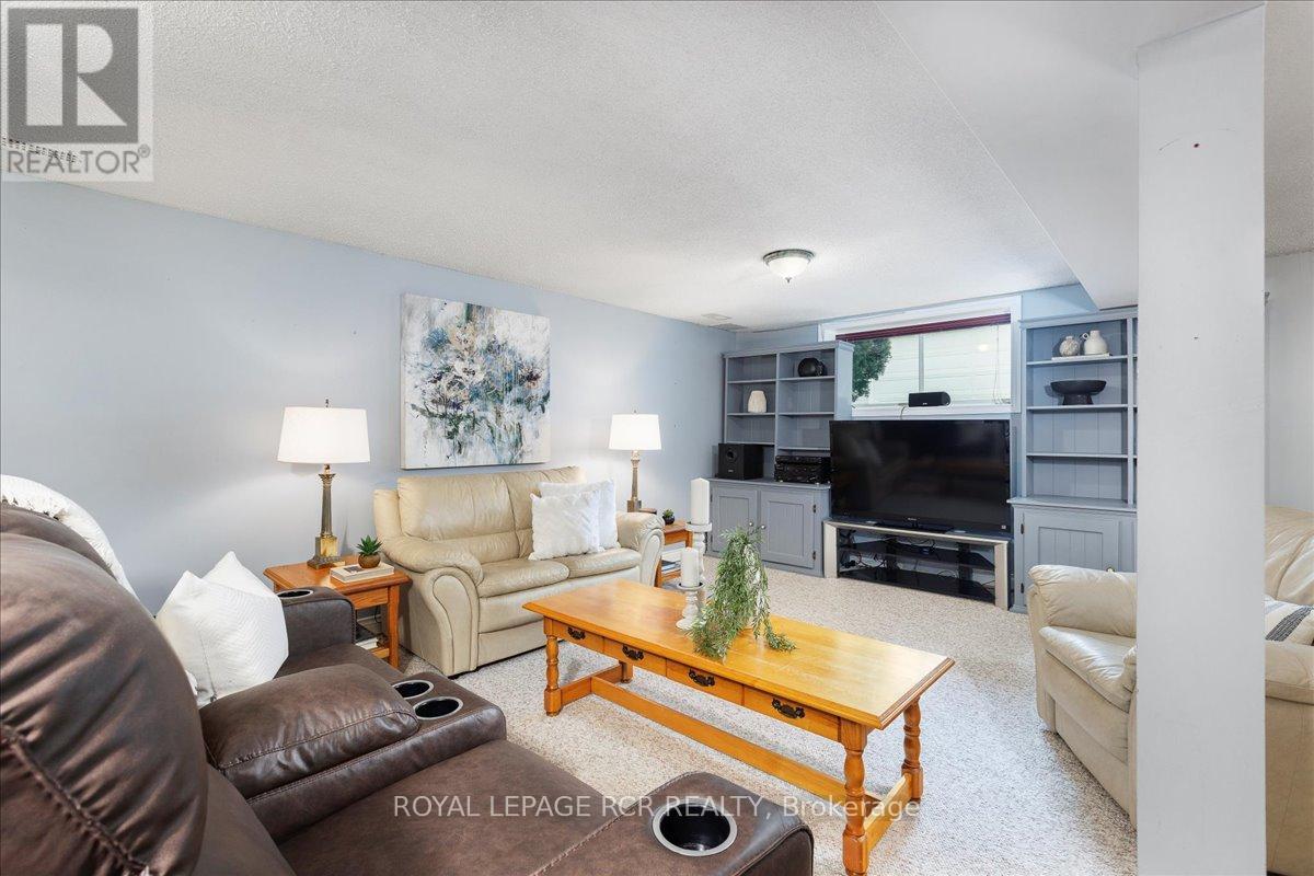 130 Peter Street, East Gwillimbury, Ontario  L9N 1K9 - Photo 18 - N12570960