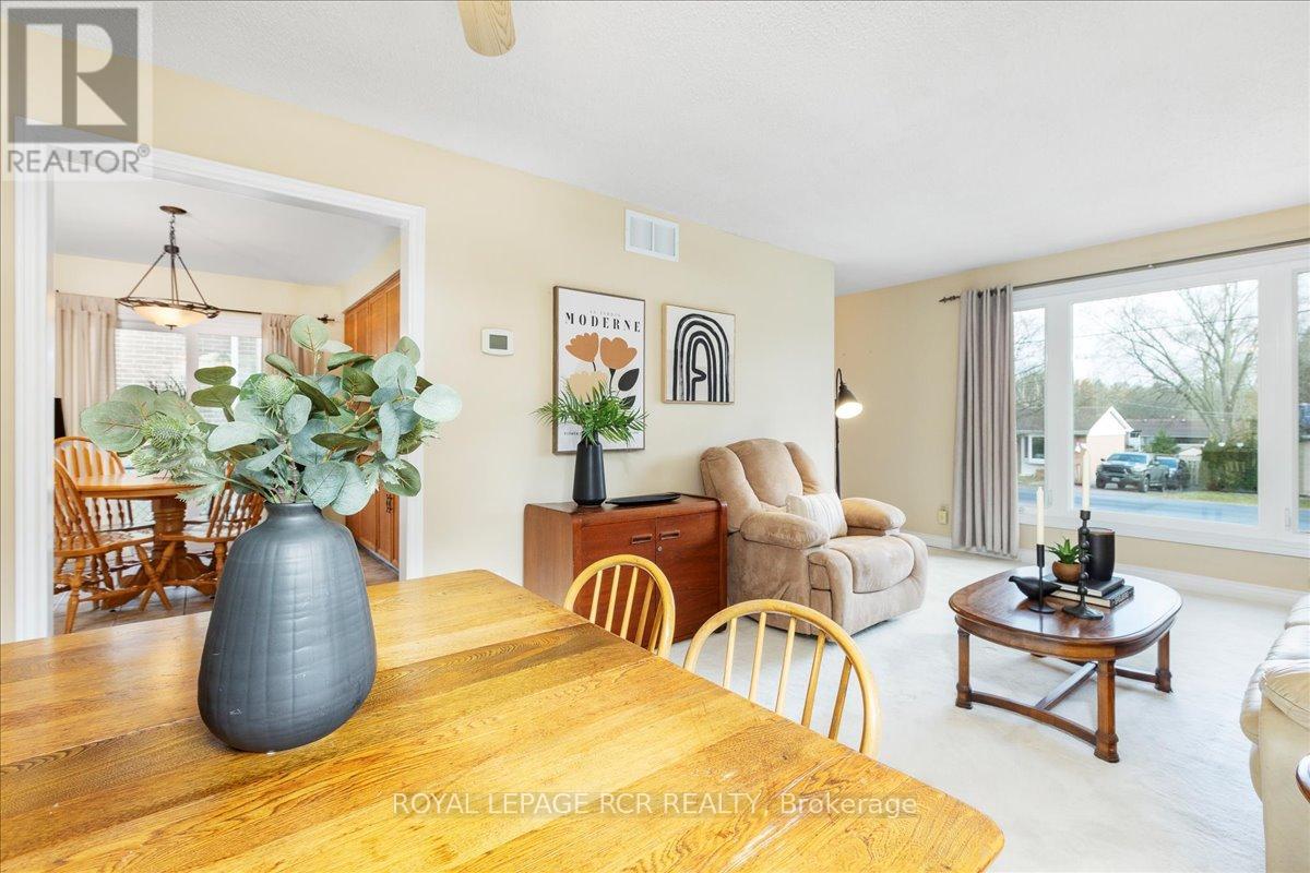 130 Peter Street, East Gwillimbury, Ontario  L9N 1K9 - Photo 7 - N12570960