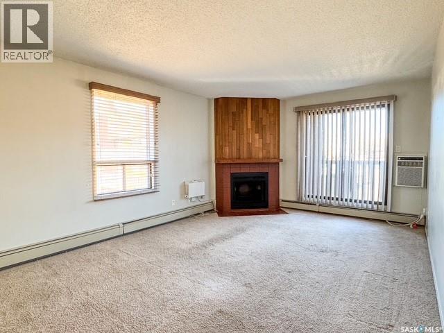 305 1110 9th Avenue Ne, Swift Current, Saskatchewan  S9H 2S9 - Photo 3 - SK024575