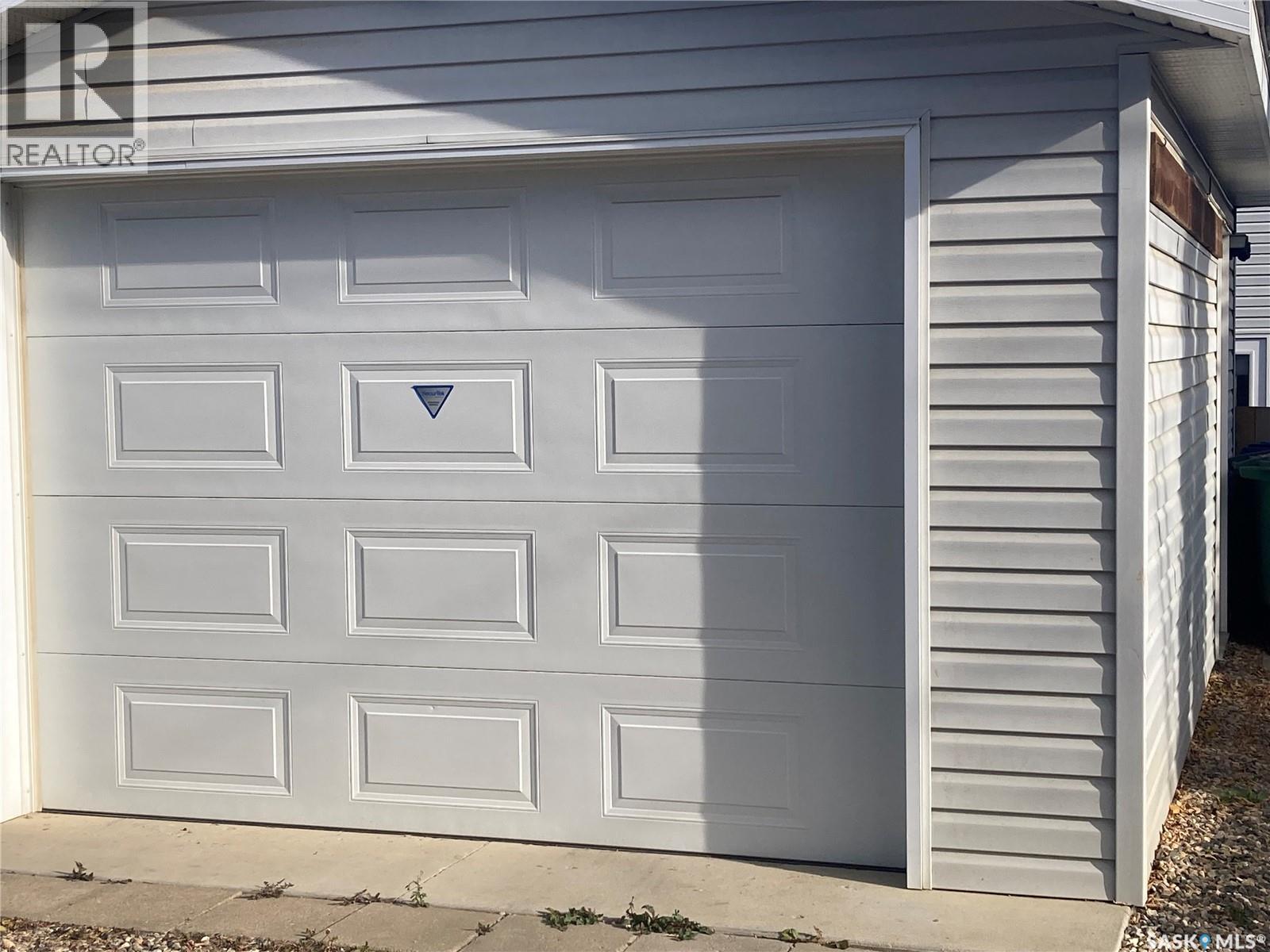 1327 2nd Avenue N, Saskatoon, Saskatchewan  S7K 1Y7 - Photo 8 - SK024572