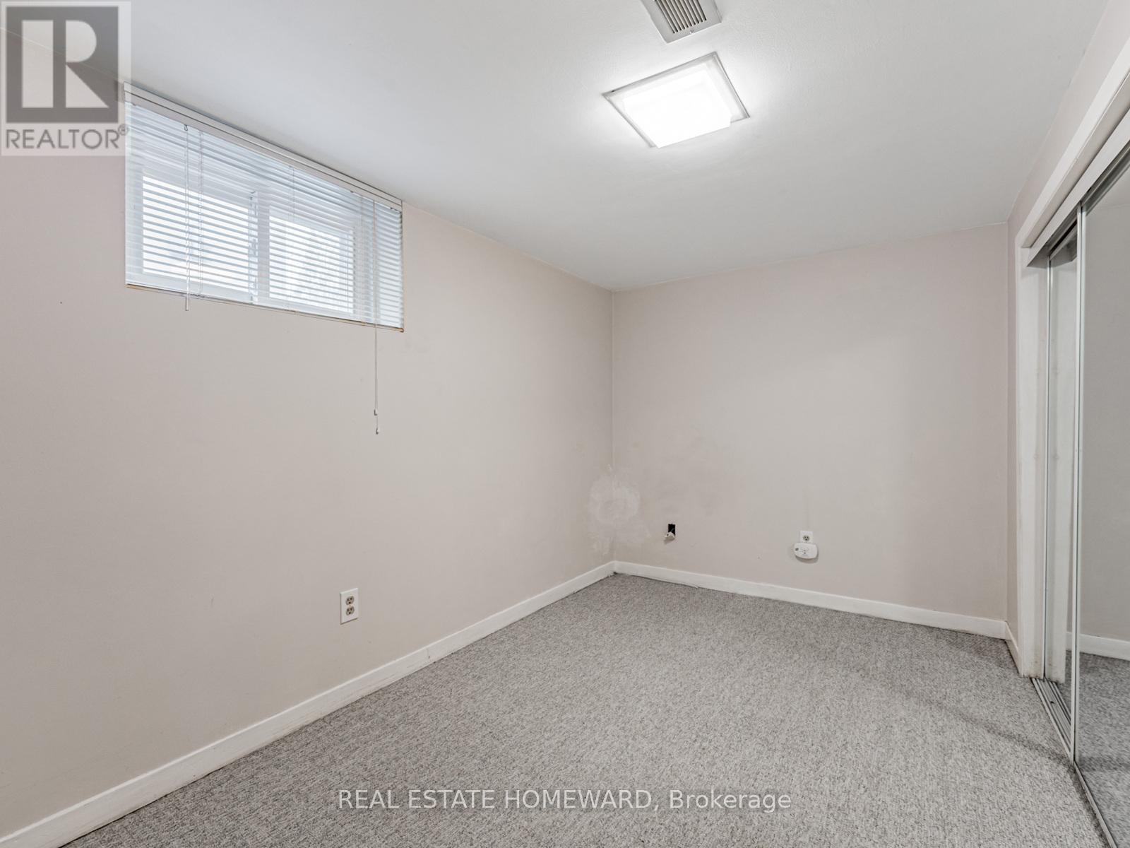 18 Herron Avenue, Toronto, Ontario  M1L 3V7 - Photo 27 - E12570742