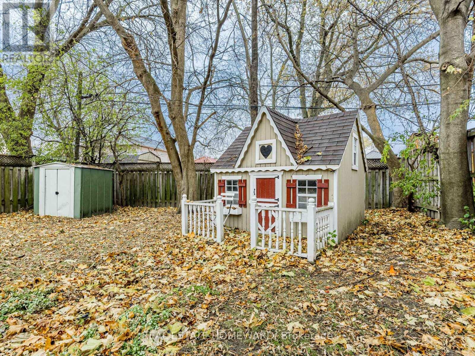 18 Herron Avenue, Toronto, Ontario  M1L 3V7 - Photo 36 - E12570742