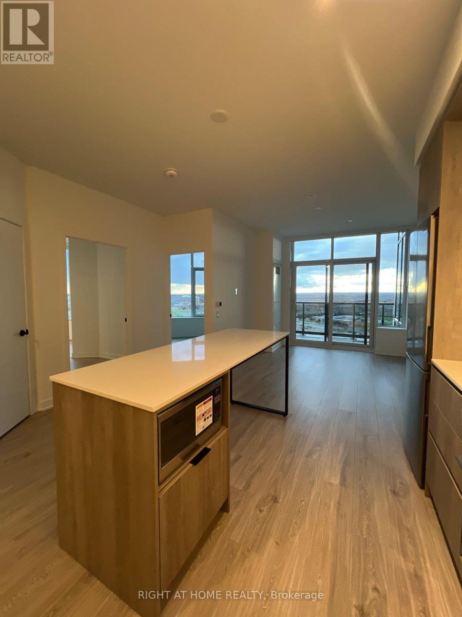 2706 - 2495 Eglinton Avenue W, Mississauga, Ontario  L5M 2V8 - Photo 9 - W12570876