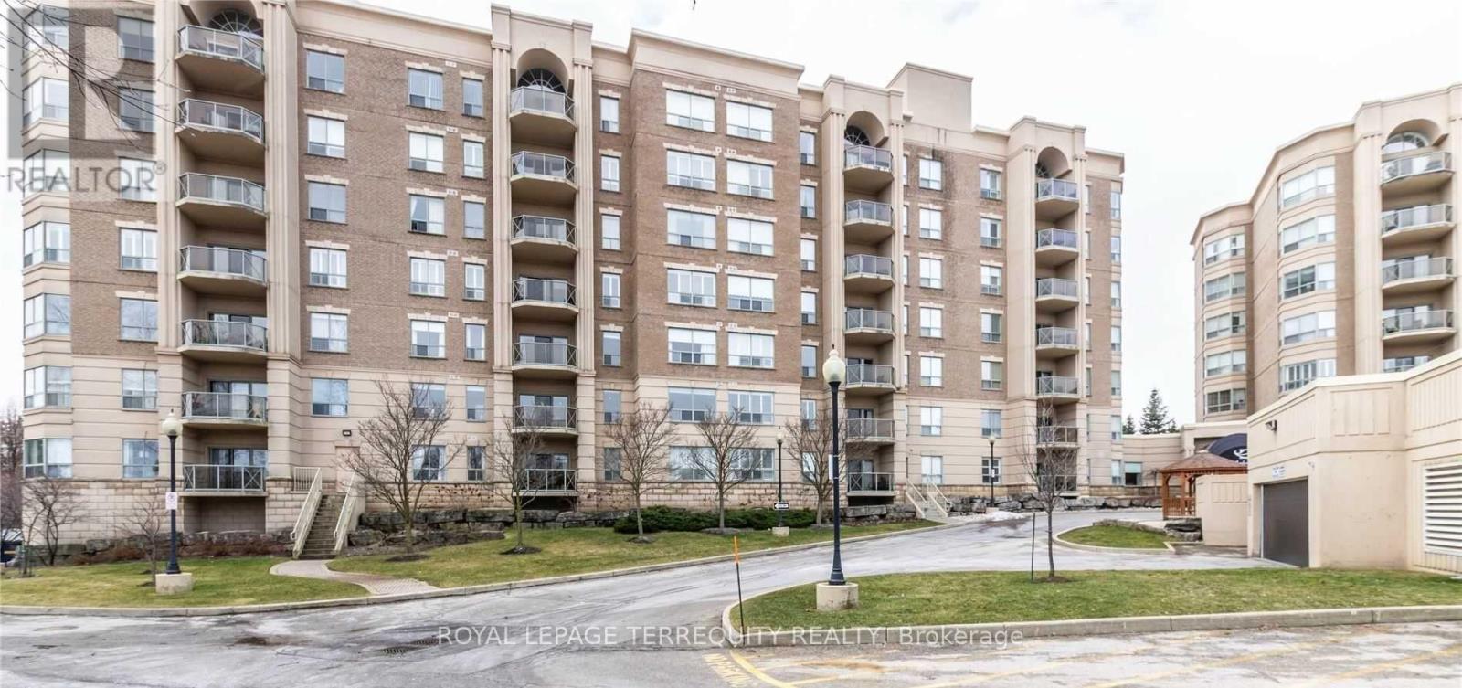 212 - 2085 Amherst Heights Drive, Burlington, Ontario  L7P 5C2 - Photo 3 - W12570884