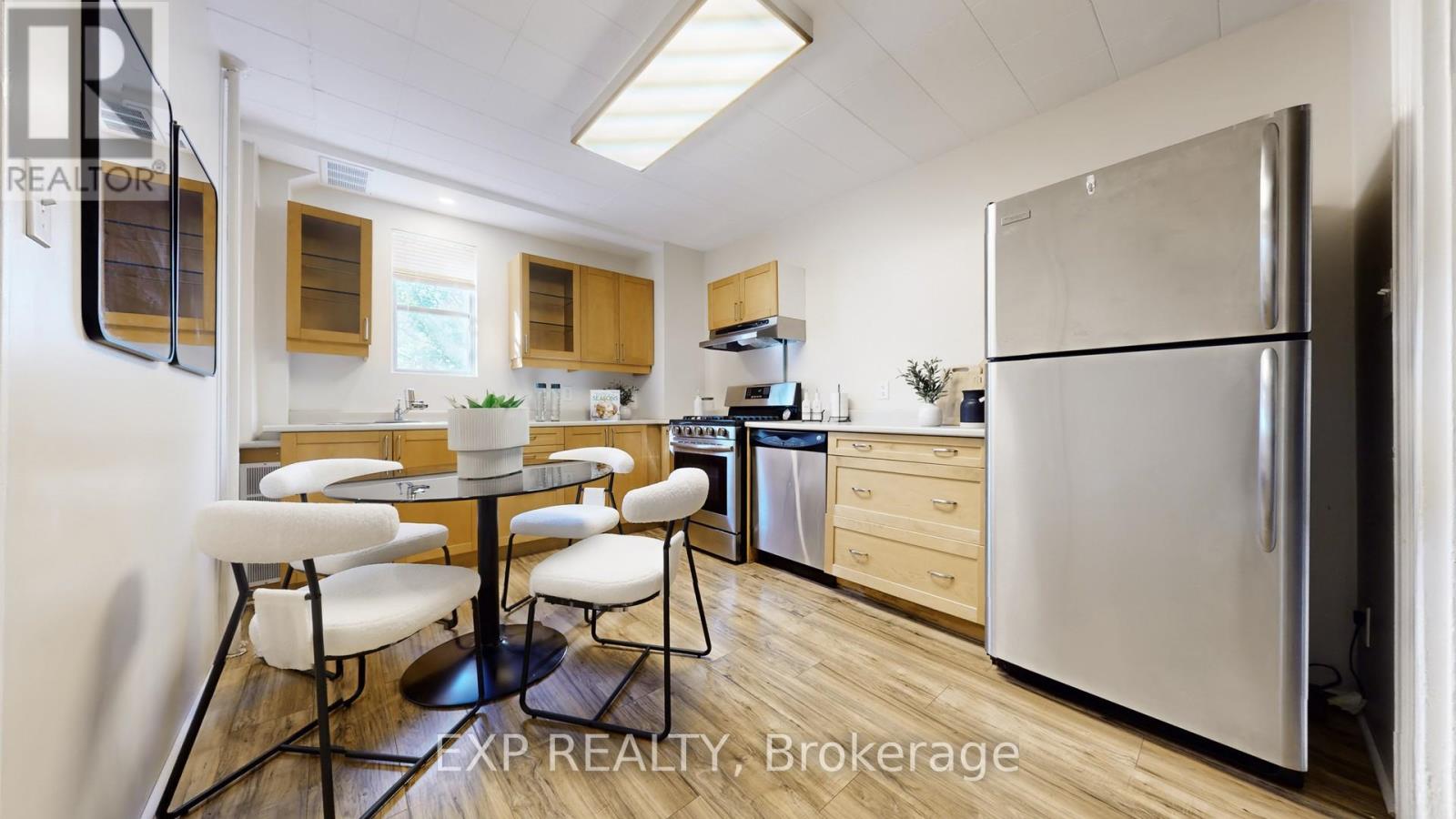 68 O'hara Avenue, Toronto, Ontario  M6K 2R2 - Photo 10 - W12570900