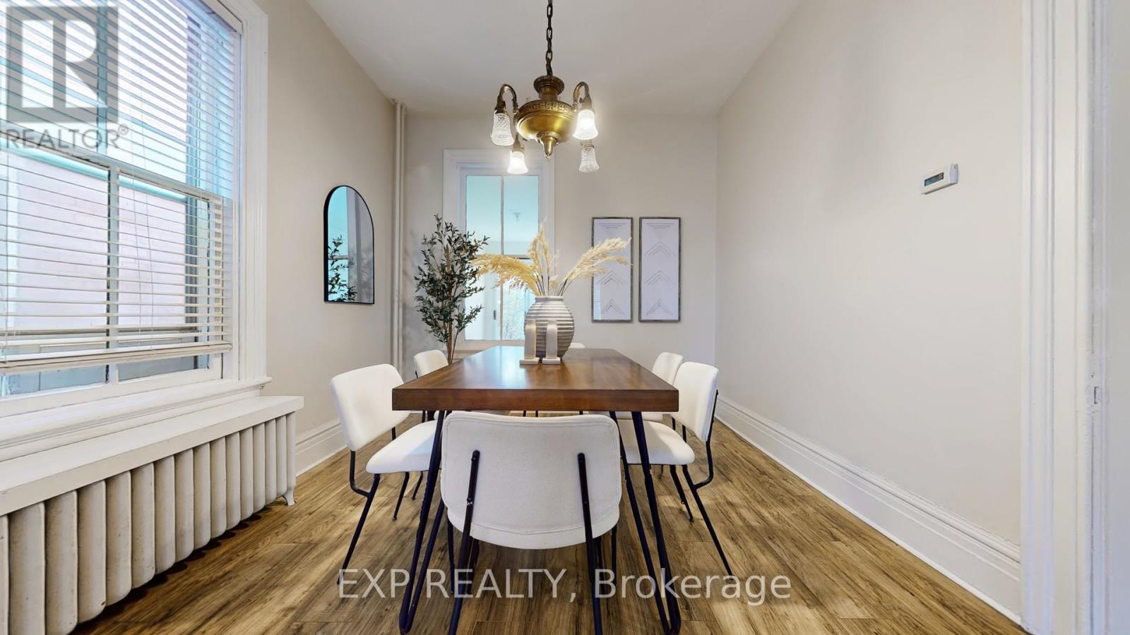 68 O'hara Avenue, Toronto, Ontario  M6K 2R2 - Photo 6 - W12570900