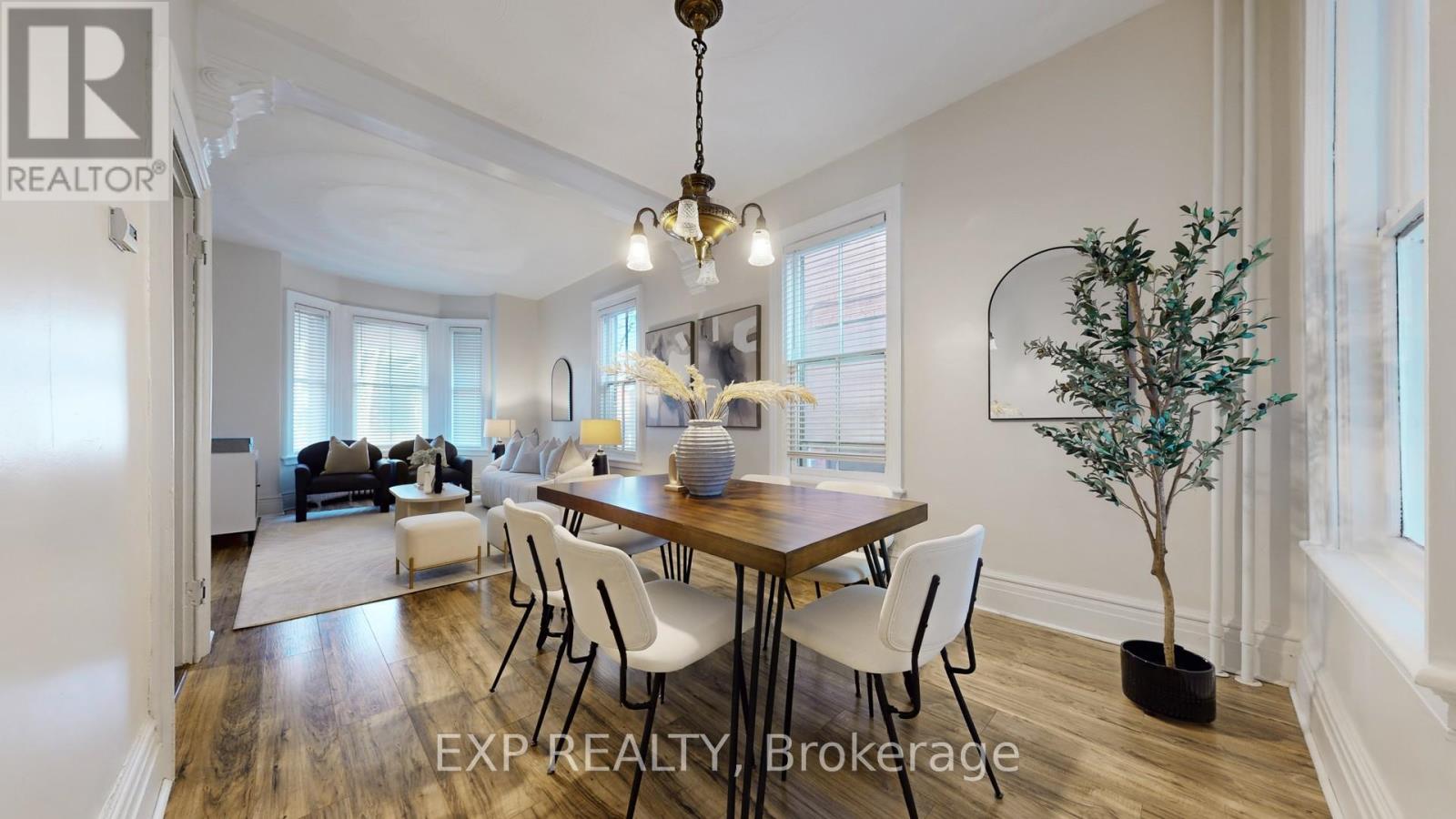 68 O'hara Avenue, Toronto, Ontario  M6K 2R2 - Photo 8 - W12570900