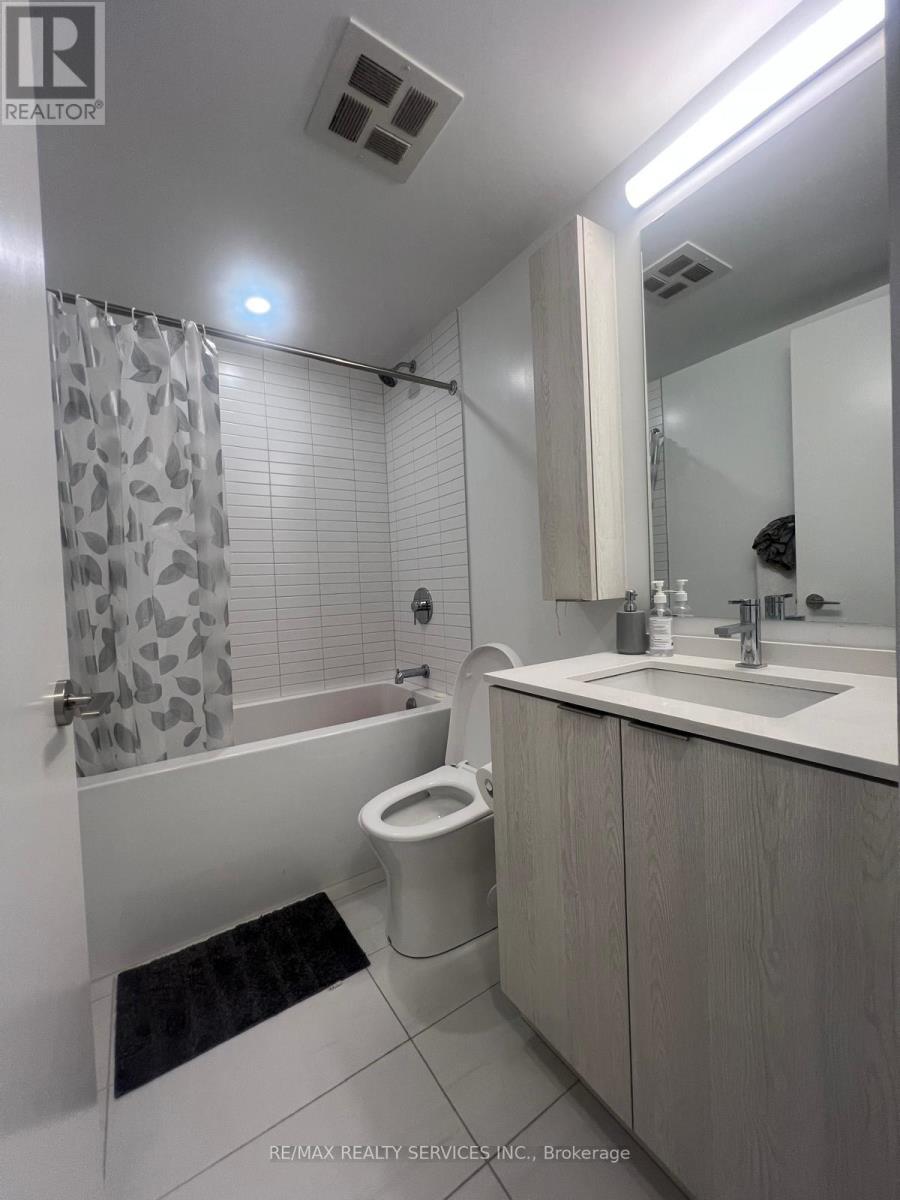 1613 - 86 Dundas Street E, Mississauga, Ontario  L5A 0B1 - Photo 17 - W12570906