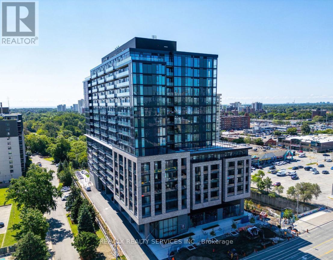 1613 - 86 Dundas Street E, Mississauga, Ontario  L5A 0B1 - Photo 4 - W12570906