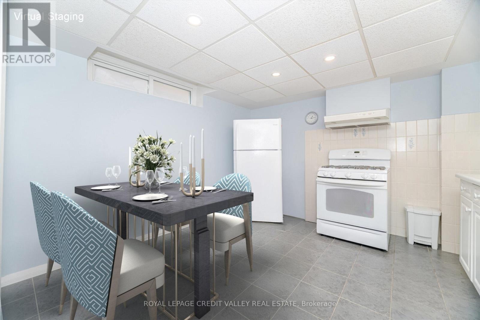 1017 Streamway Crescent, Mississauga, Ontario  L4Y 2P3 - Photo 20 - W12570950