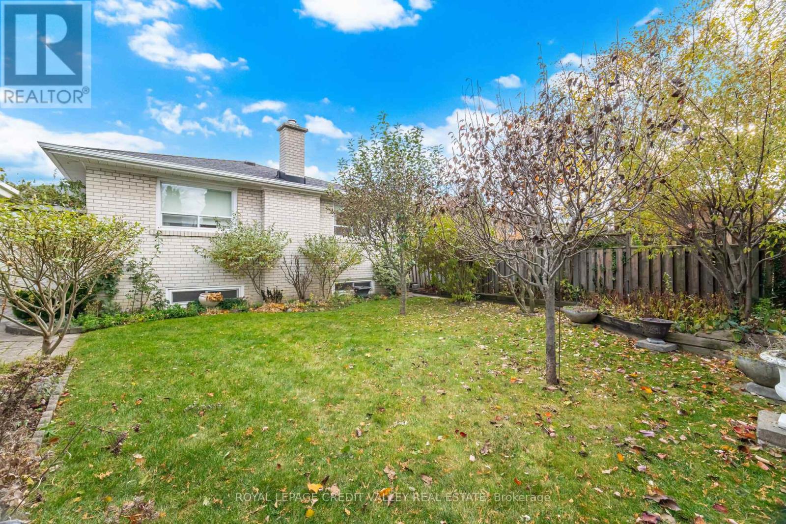 1017 Streamway Crescent, Mississauga, Ontario  L4Y 2P3 - Photo 28 - W12570950