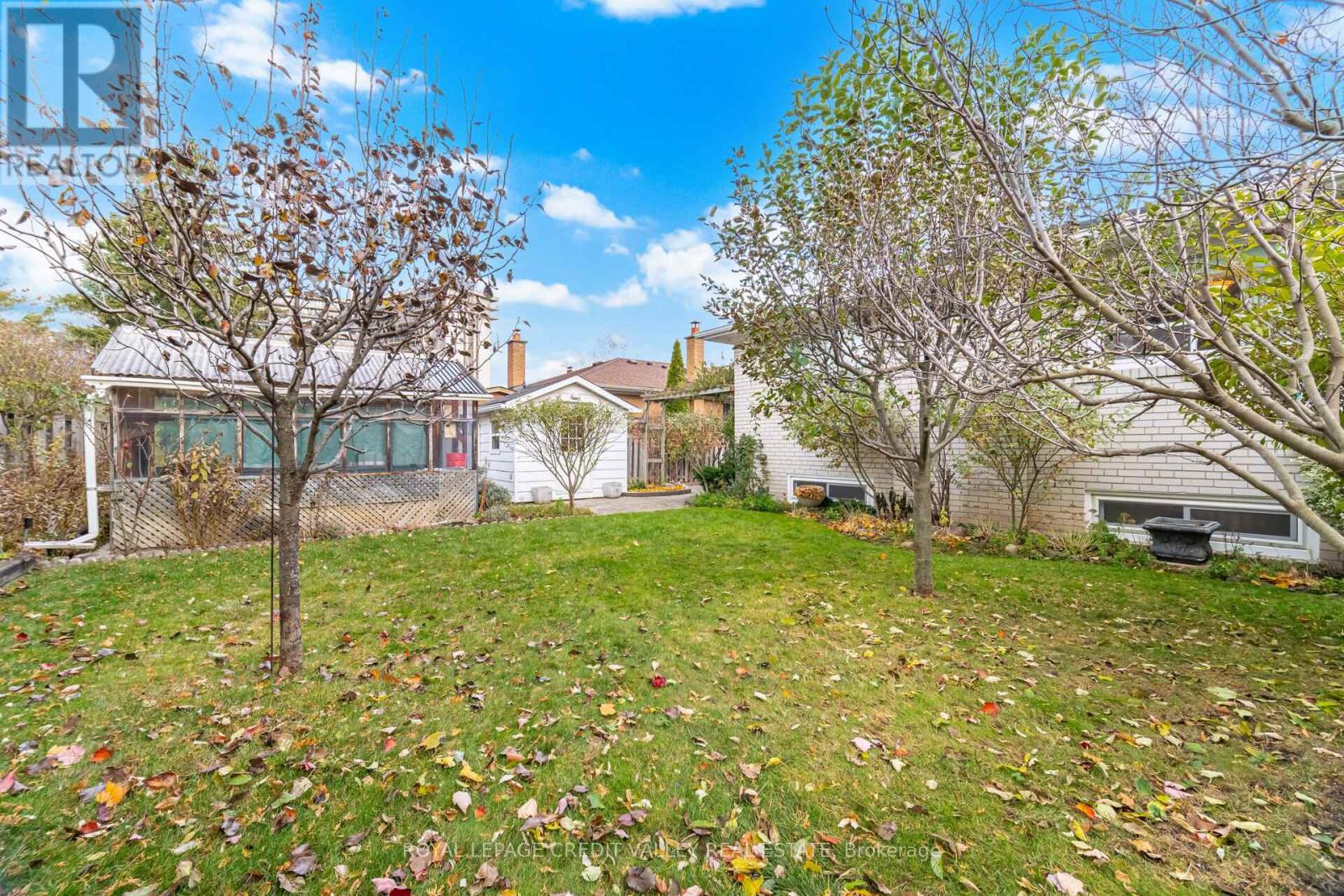 1017 Streamway Crescent, Mississauga, Ontario  L4Y 2P3 - Photo 30 - W12570950