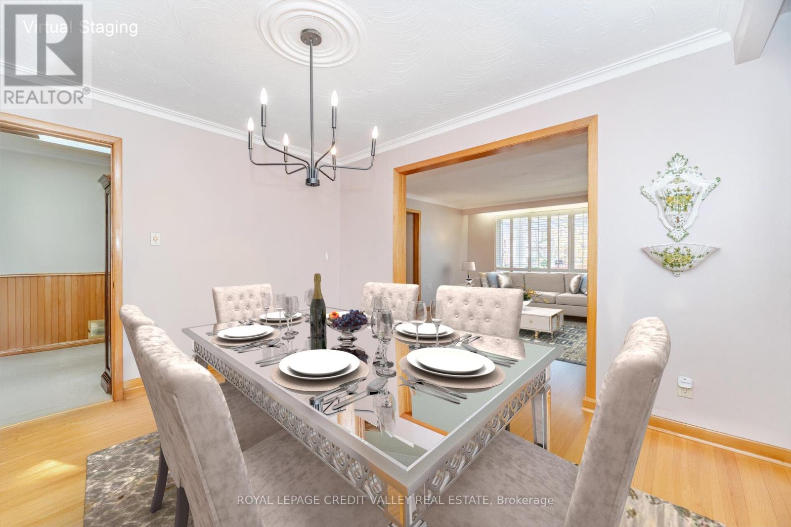 1017 Streamway Crescent, Mississauga, Ontario  L4Y 2P3 - Photo 9 - W12570950