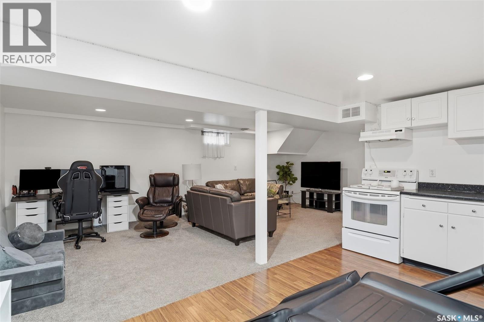 45 Porteous Crescent, Saskatoon, Saskatchewan  S7J 2S7 - Photo 20 - SK024423