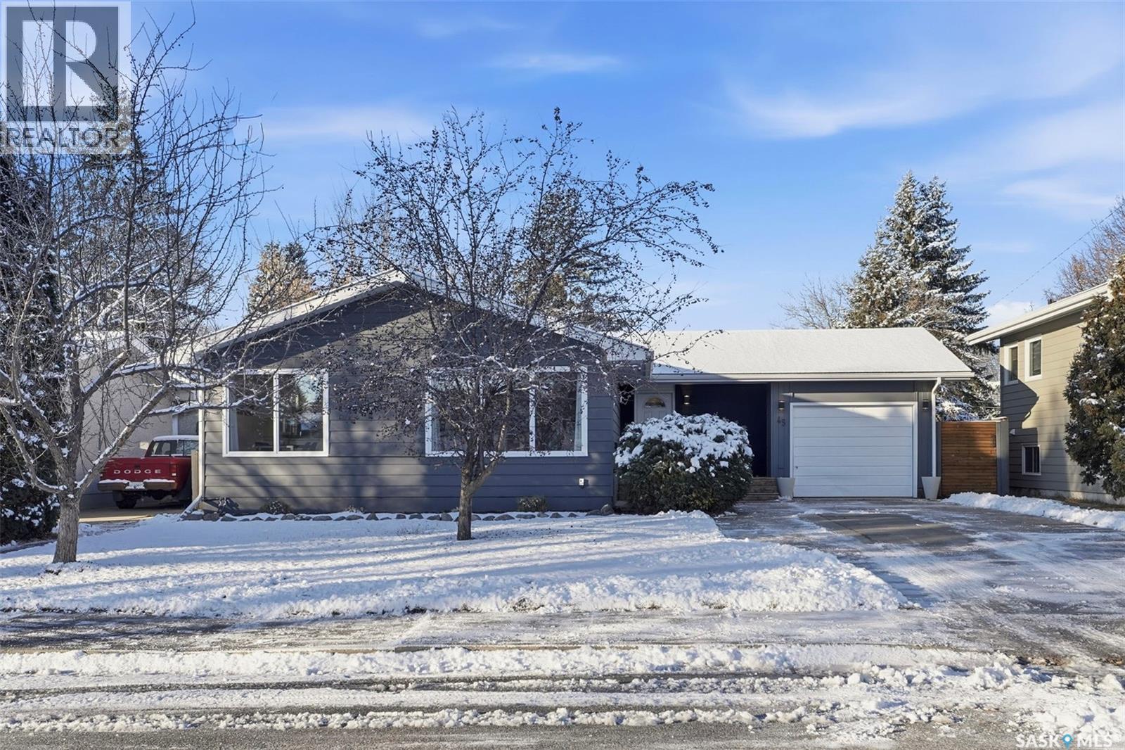 45 Porteous CRESCENT, Saskatoon, Saskatchewan