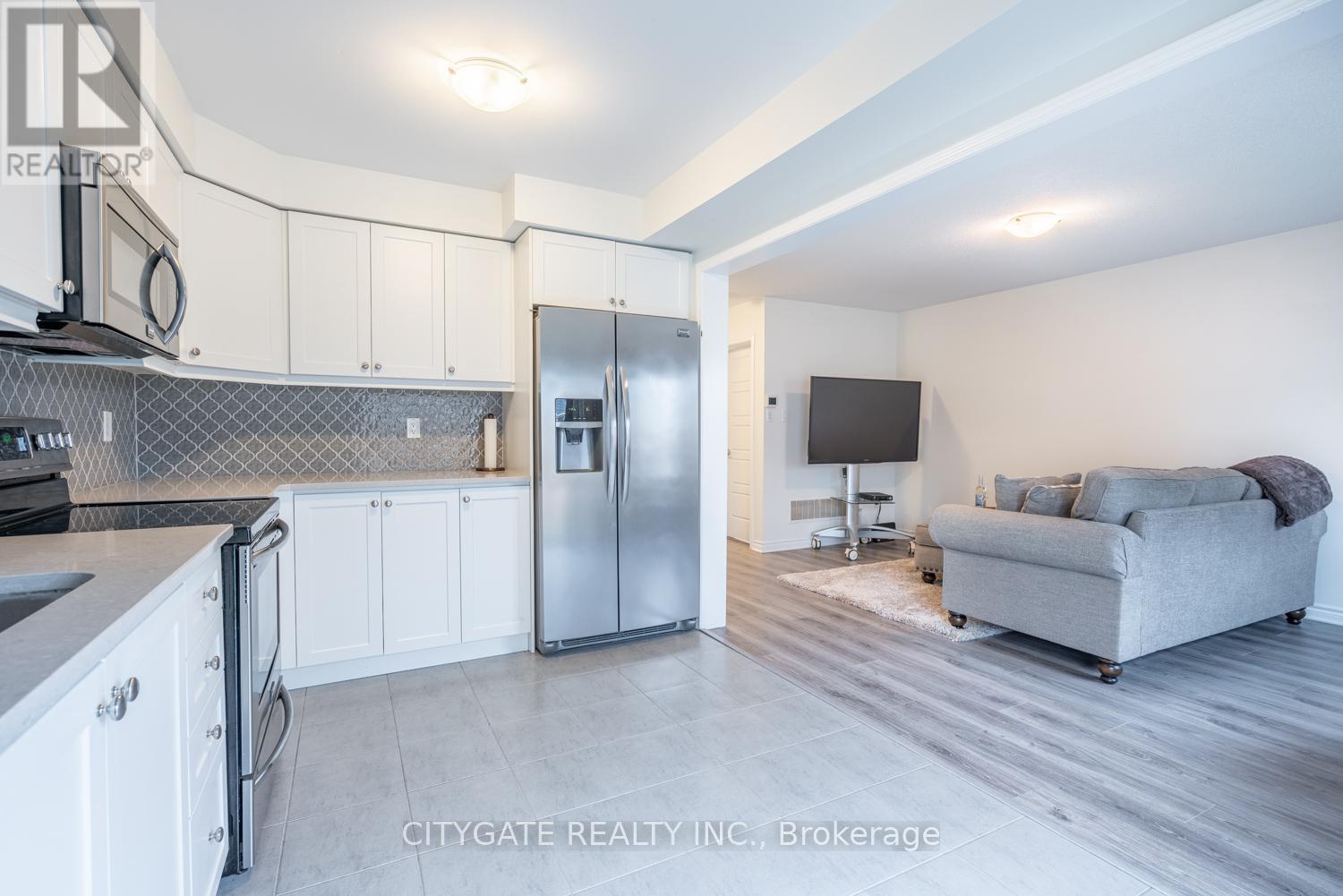 69 Mcmonies Drive, Hamilton, Ontario  L8B 0A5 - Photo 12 - X12570894