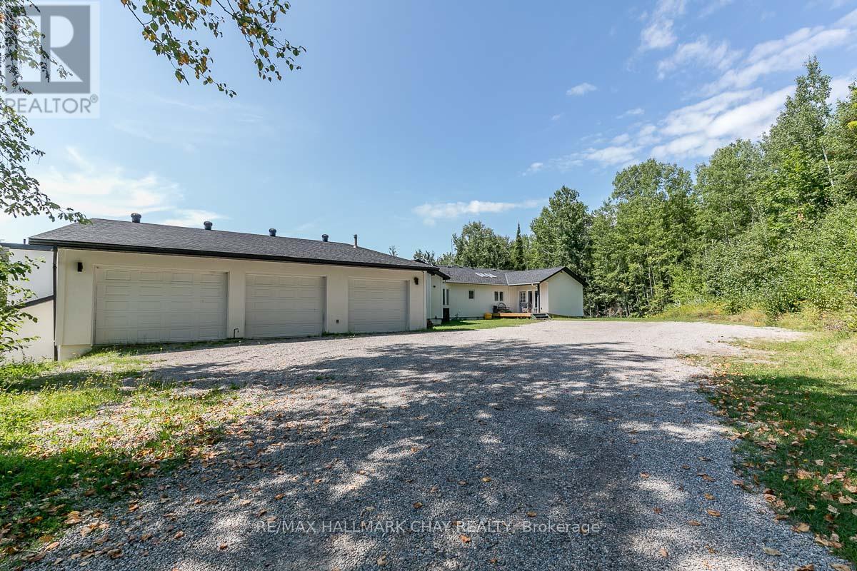 2318 Pickerel & Jack Lake Road, Armour, Ontario  P0A 1C0 - Photo 42 - X12570930