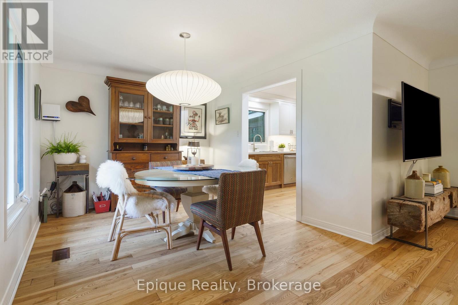 235 Concession 11 Road E, Hamilton, Ontario  L8B 1H7 - Photo 12 - X12570944