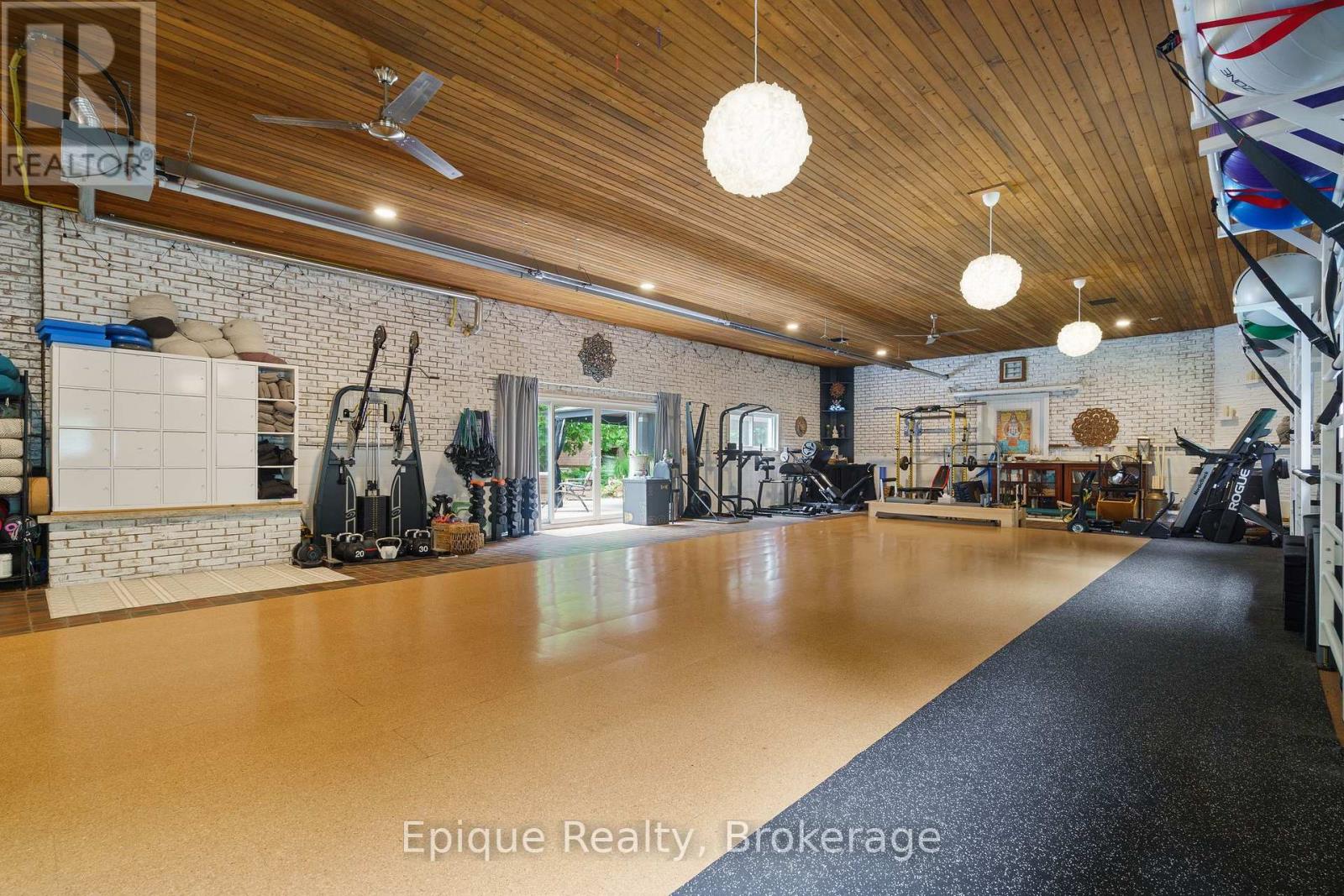 235 Concession 11 Road E, Hamilton, Ontario  L8B 1H7 - Photo 36 - X12570944