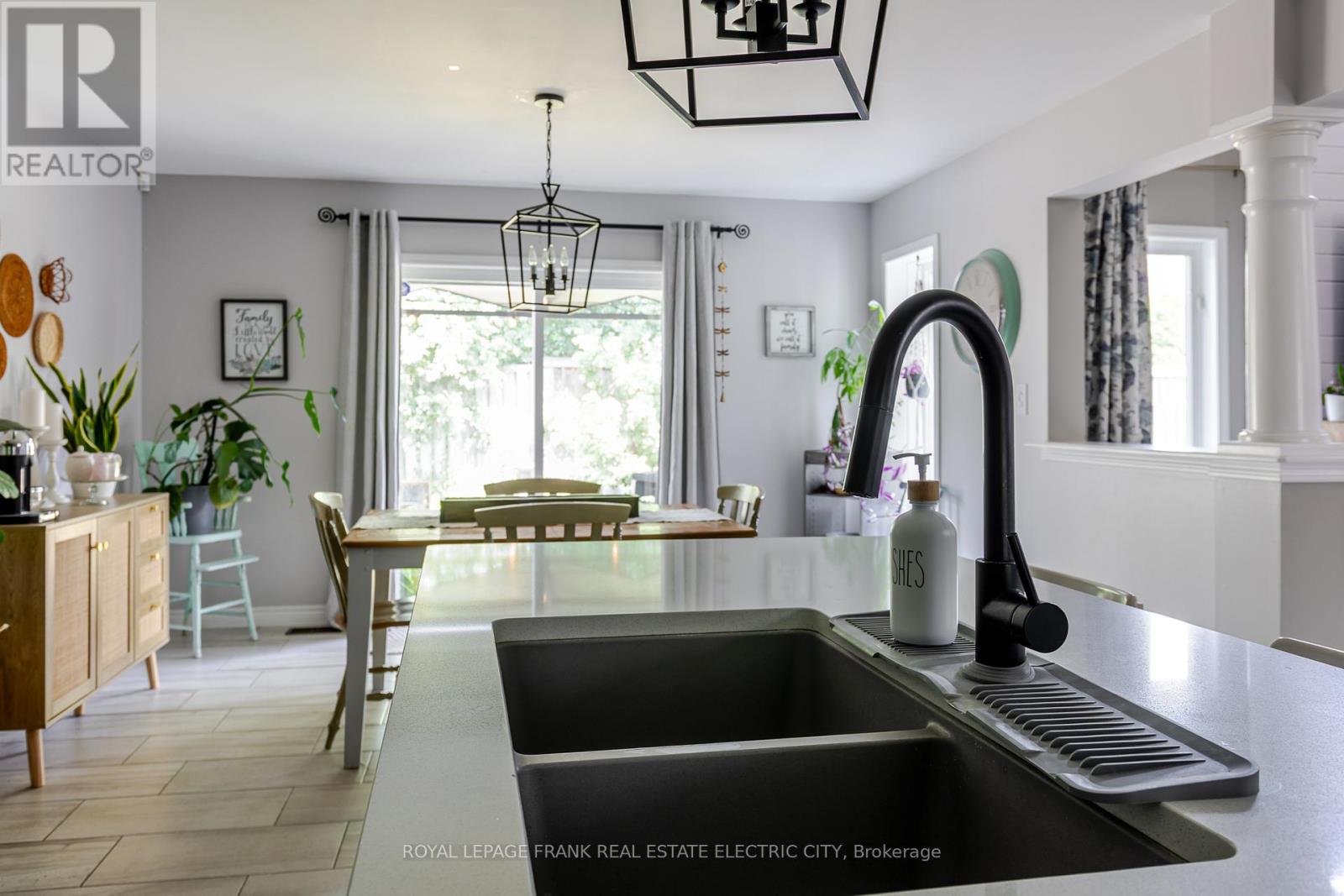 664 Tully Crescent, Peterborough, Ontario  K9K 0A9 - Photo 21 - X12571042