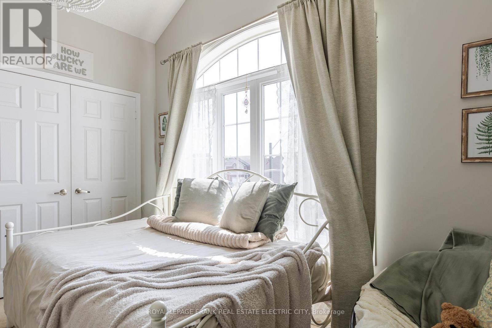 664 Tully Crescent, Peterborough, Ontario  K9K 0A9 - Photo 43 - X12571042