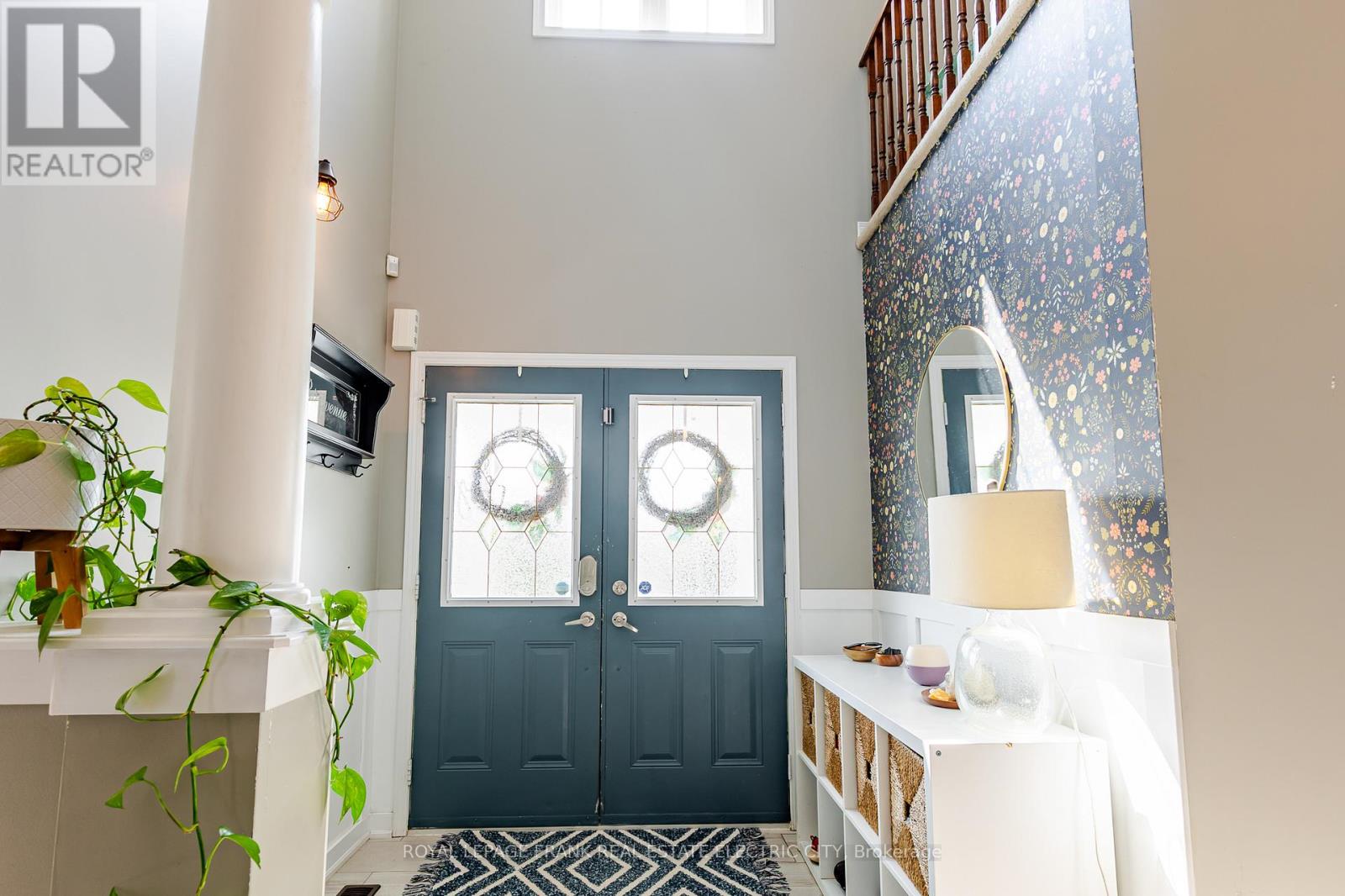 664 Tully Crescent, Peterborough, Ontario  K9K 0A9 - Photo 5 - X12571042