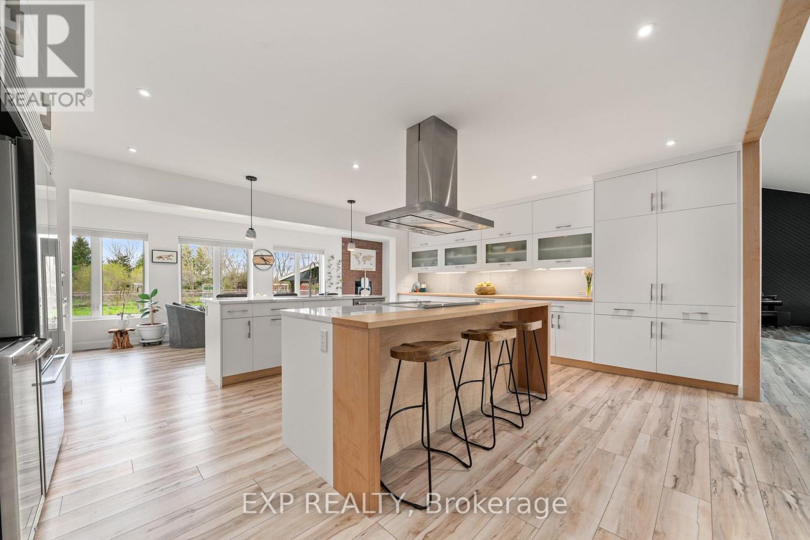 135 Hiscock Shores Road, Prince Edward County, Ontario  K0K 1L0 - Photo 11 - X12571148