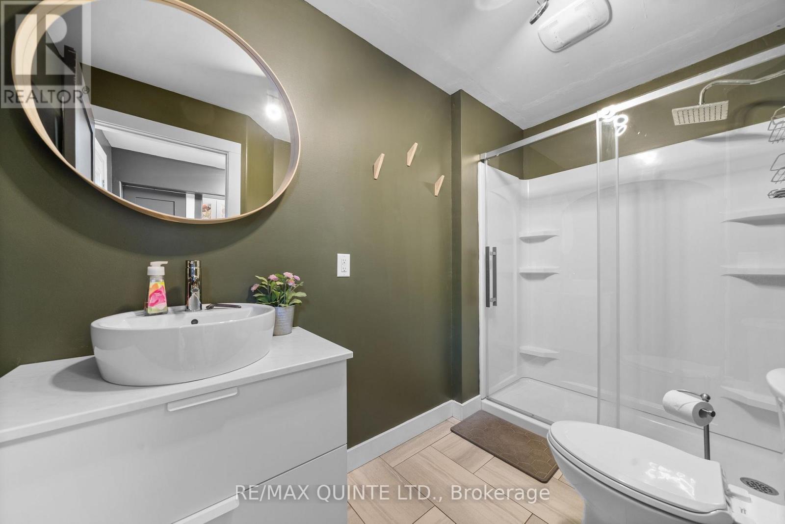 98 Blessington Road, Belleville, Ontario  K0K 1V0 - Photo 11 - X12571176