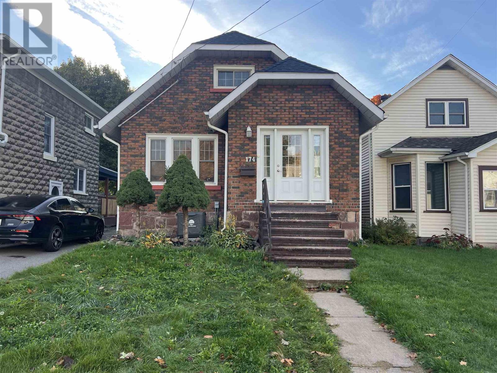 174 Tancred St, Sault Ste. Marie, Ontario  P6A 2W4 - Photo 1 - SM253329