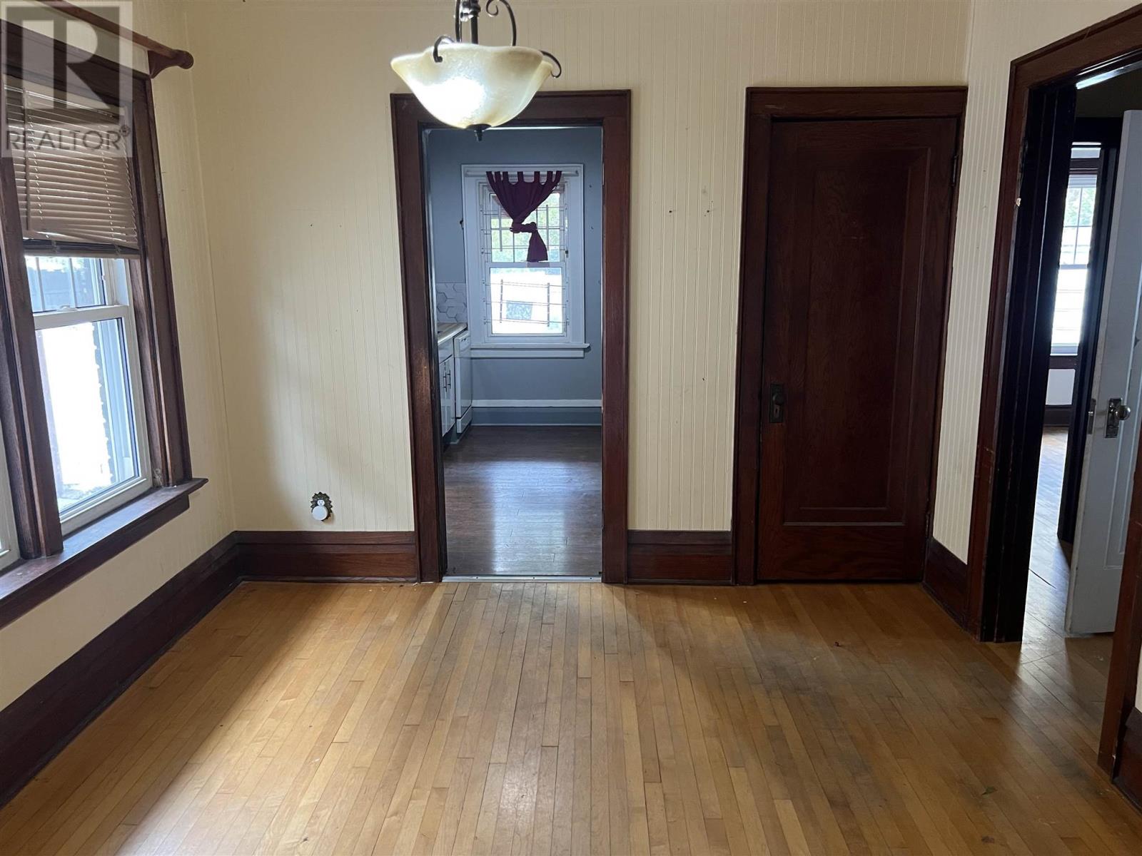 174 Tancred St, Sault Ste. Marie, Ontario  P6A 2W4 - Photo 4 - SM253329