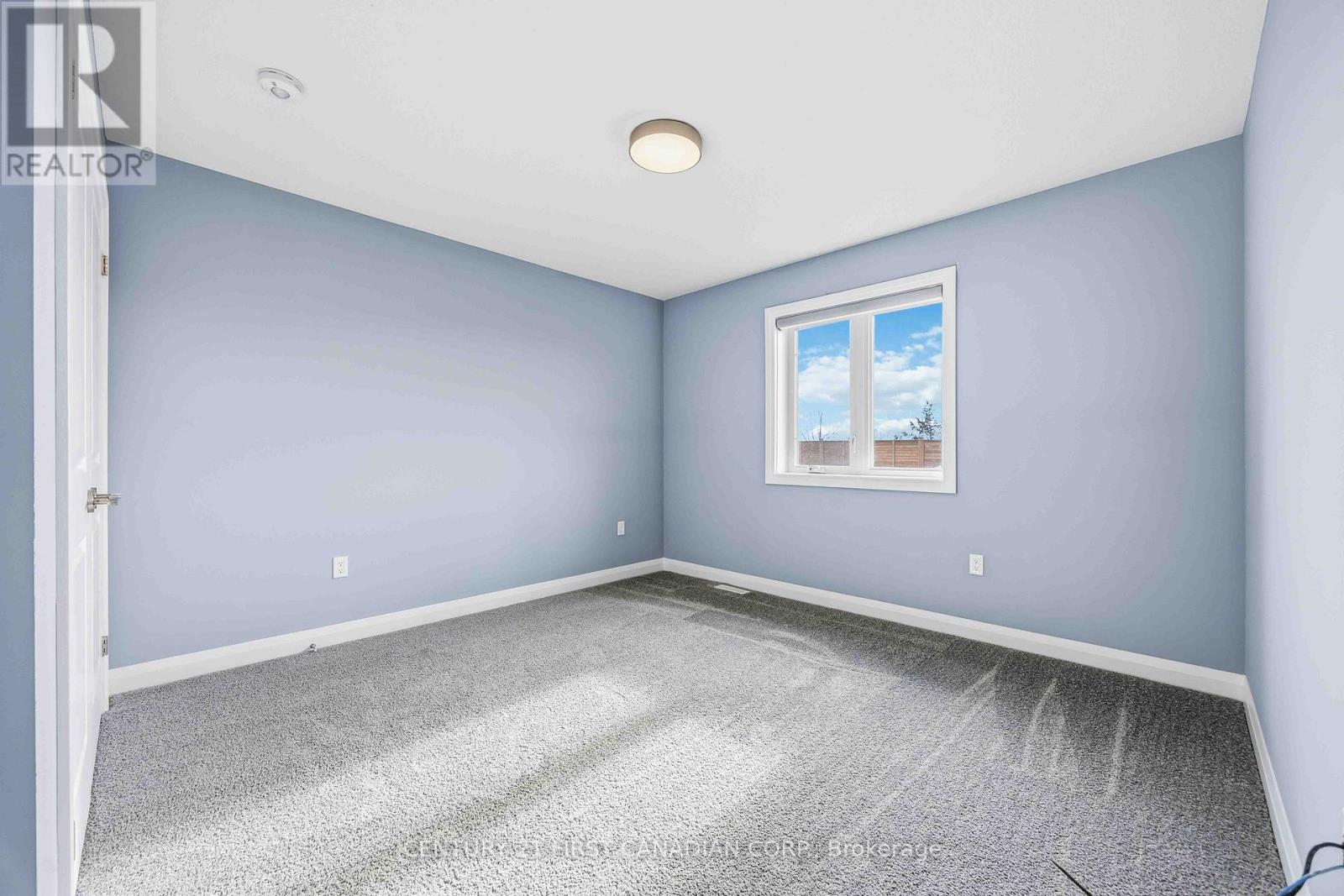 470 Main Street, Plympton-Wyoming, Ontario  N0N 1T0 - Photo 17 - X12571120