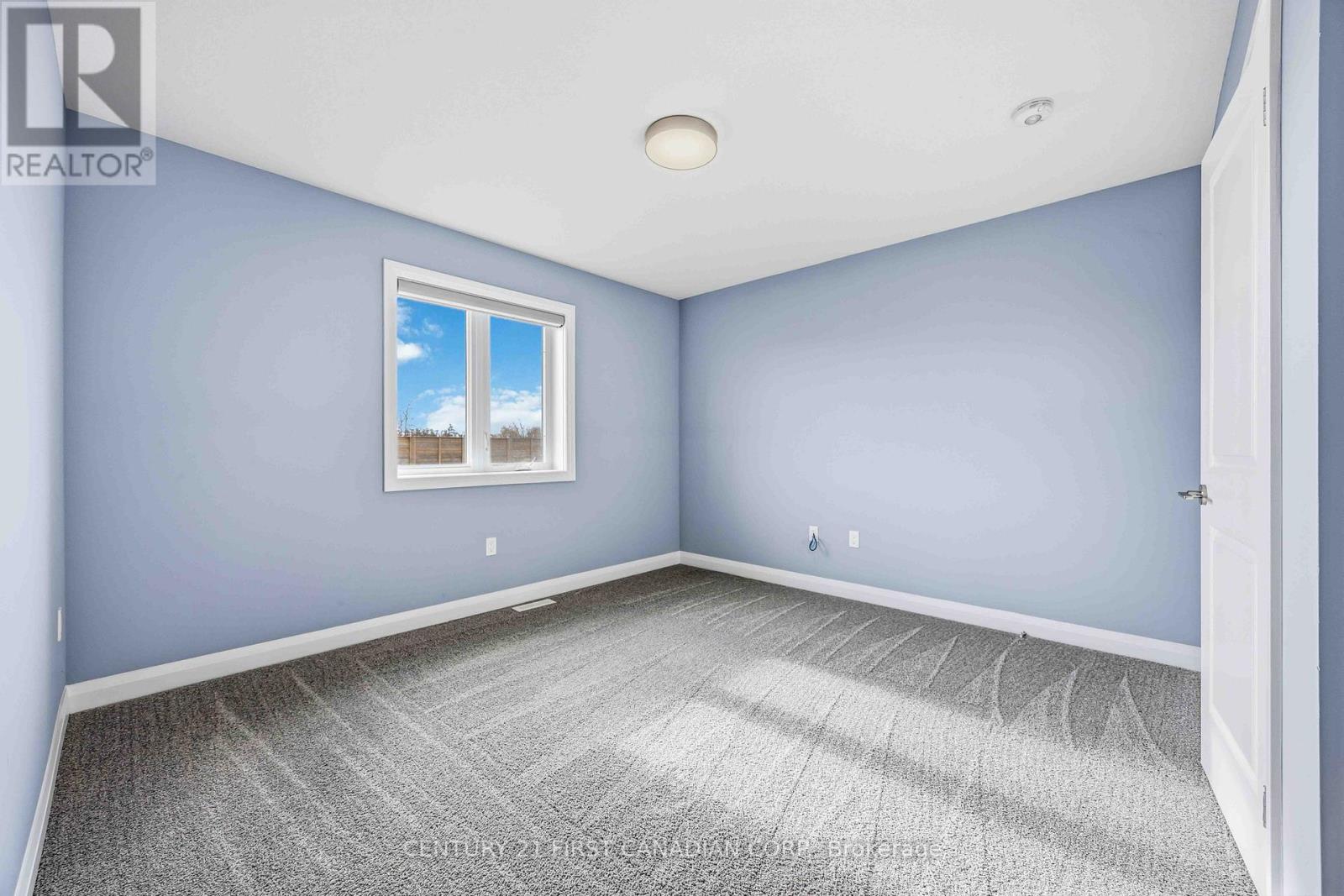 470 Main Street, Plympton-Wyoming, Ontario  N0N 1T0 - Photo 20 - X12571120