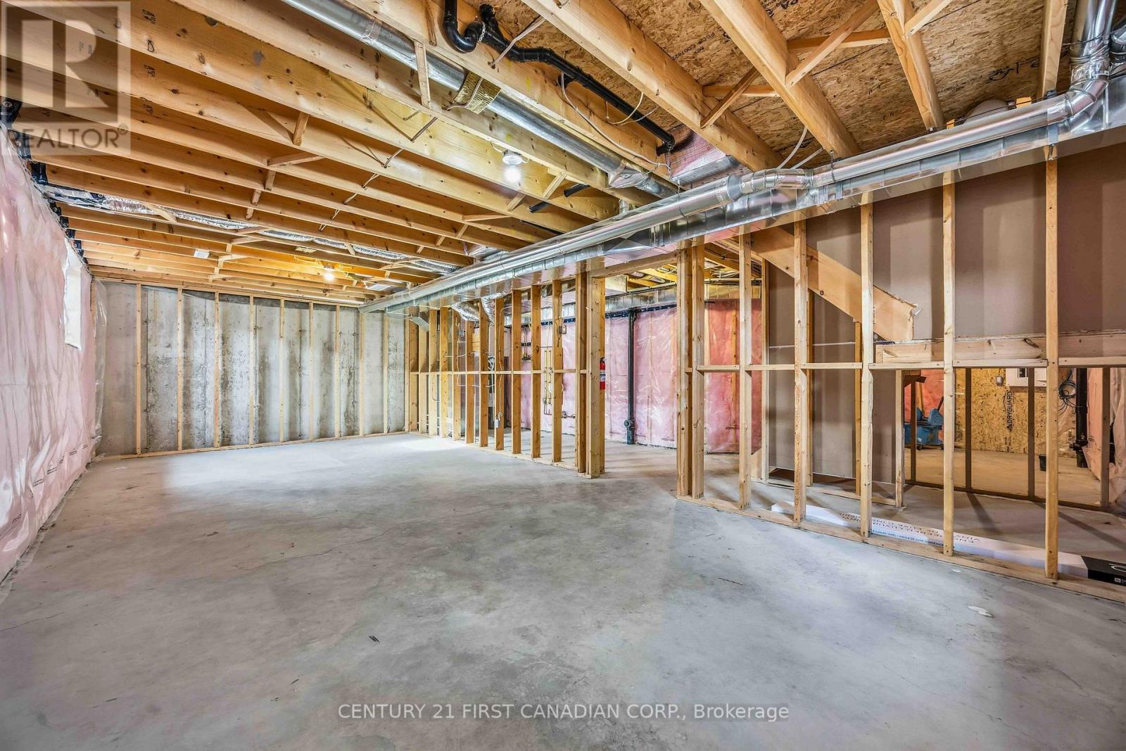 470 Main Street, Plympton-Wyoming, Ontario  N0N 1T0 - Photo 22 - X12571120