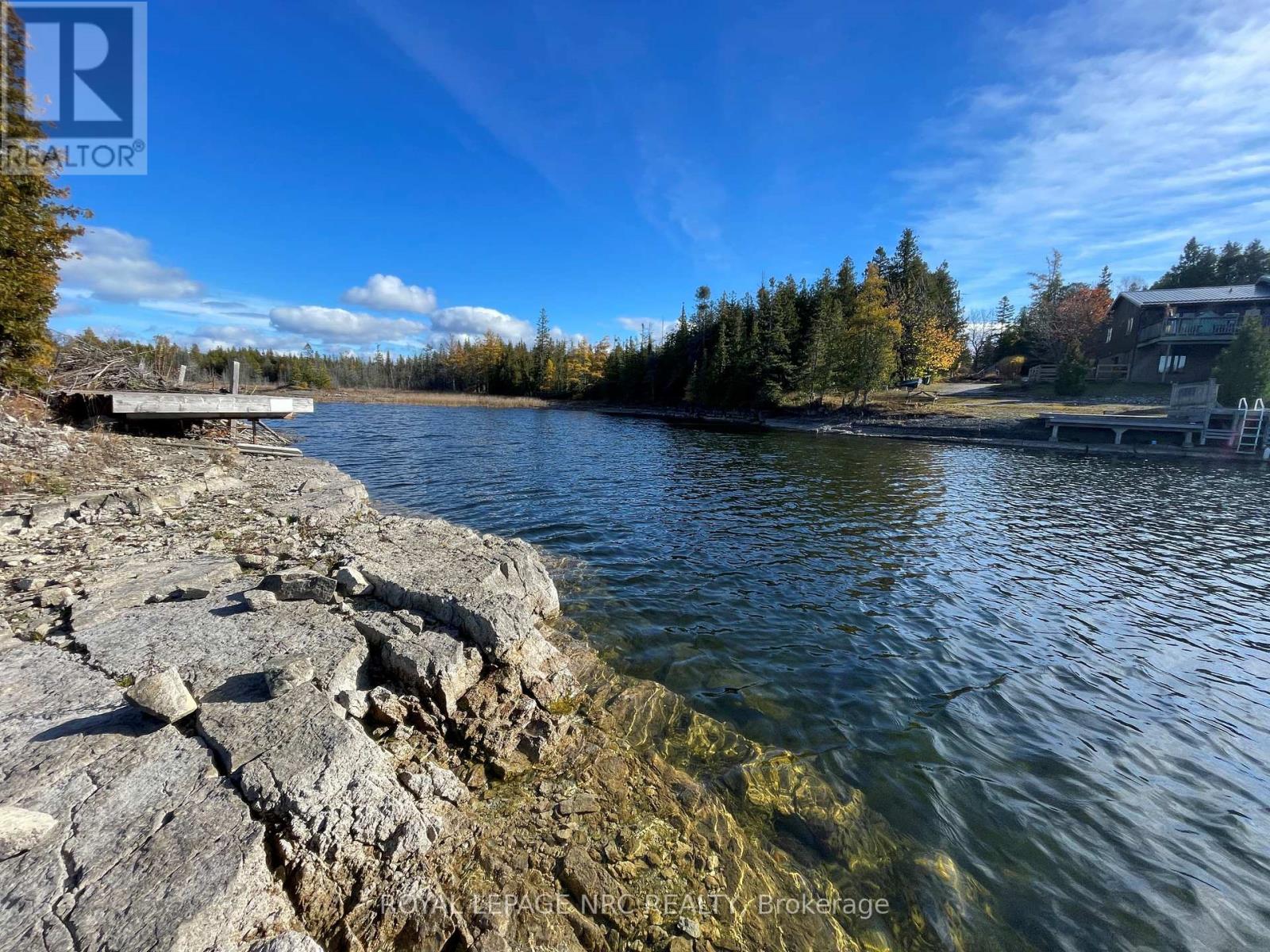 25 Simpson Avenue, Northern Bruce Peninsula, Ontario  N0H 2R0 - Photo 18 - X12529768