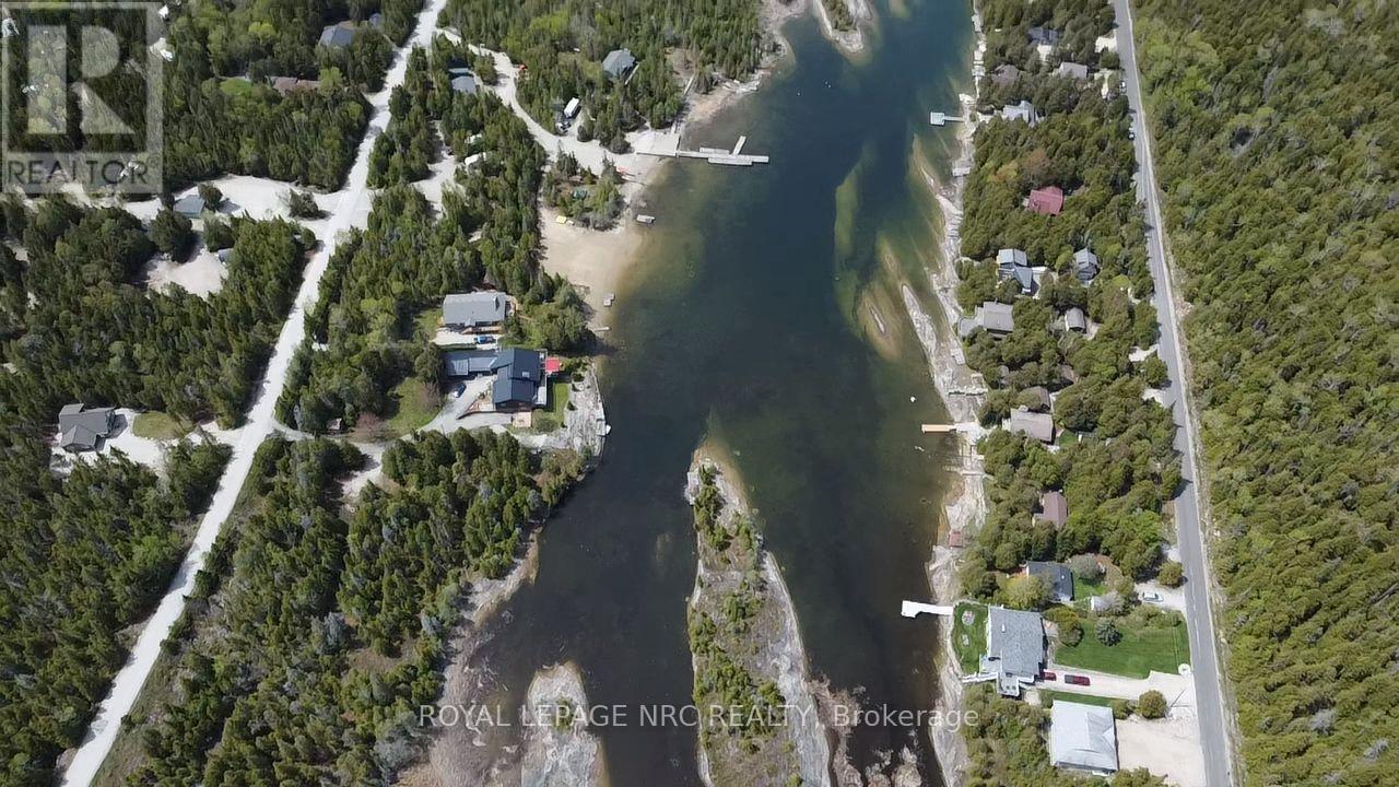 25 Simpson Avenue, Northern Bruce Peninsula, Ontario  N0H 2R0 - Photo 13 - X12529768