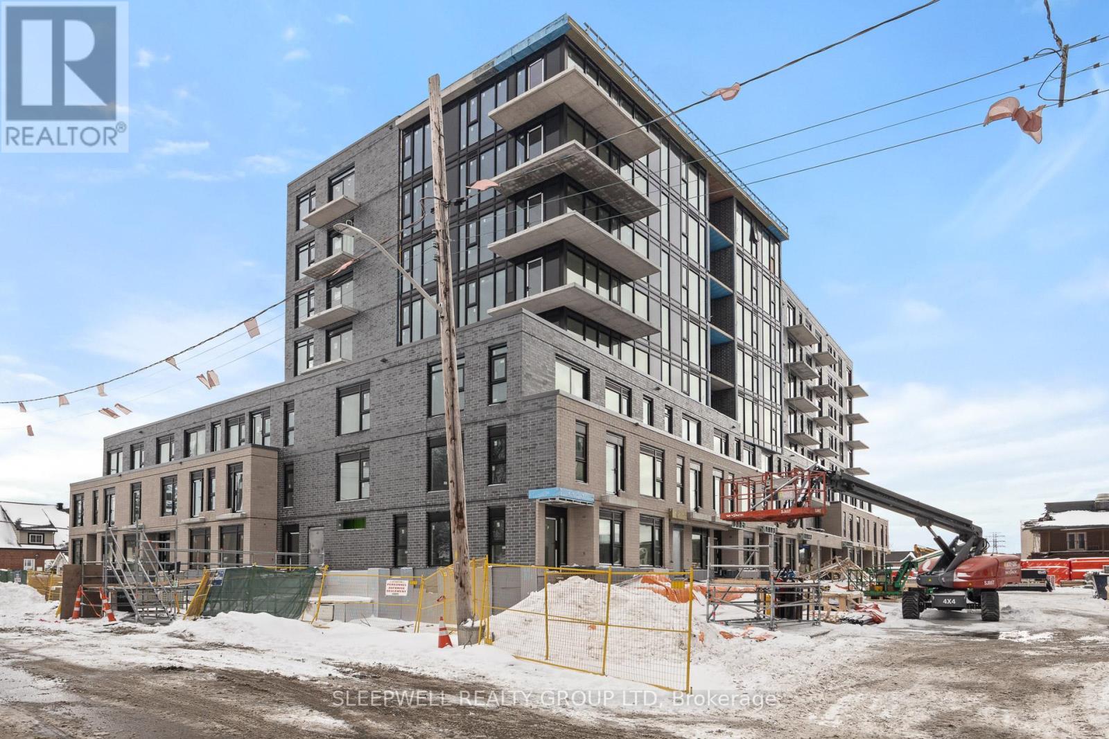 111 - 820 Archibald Street, Ottawa, Ontario  K1Z 0E1 - Photo 1 - X12571178