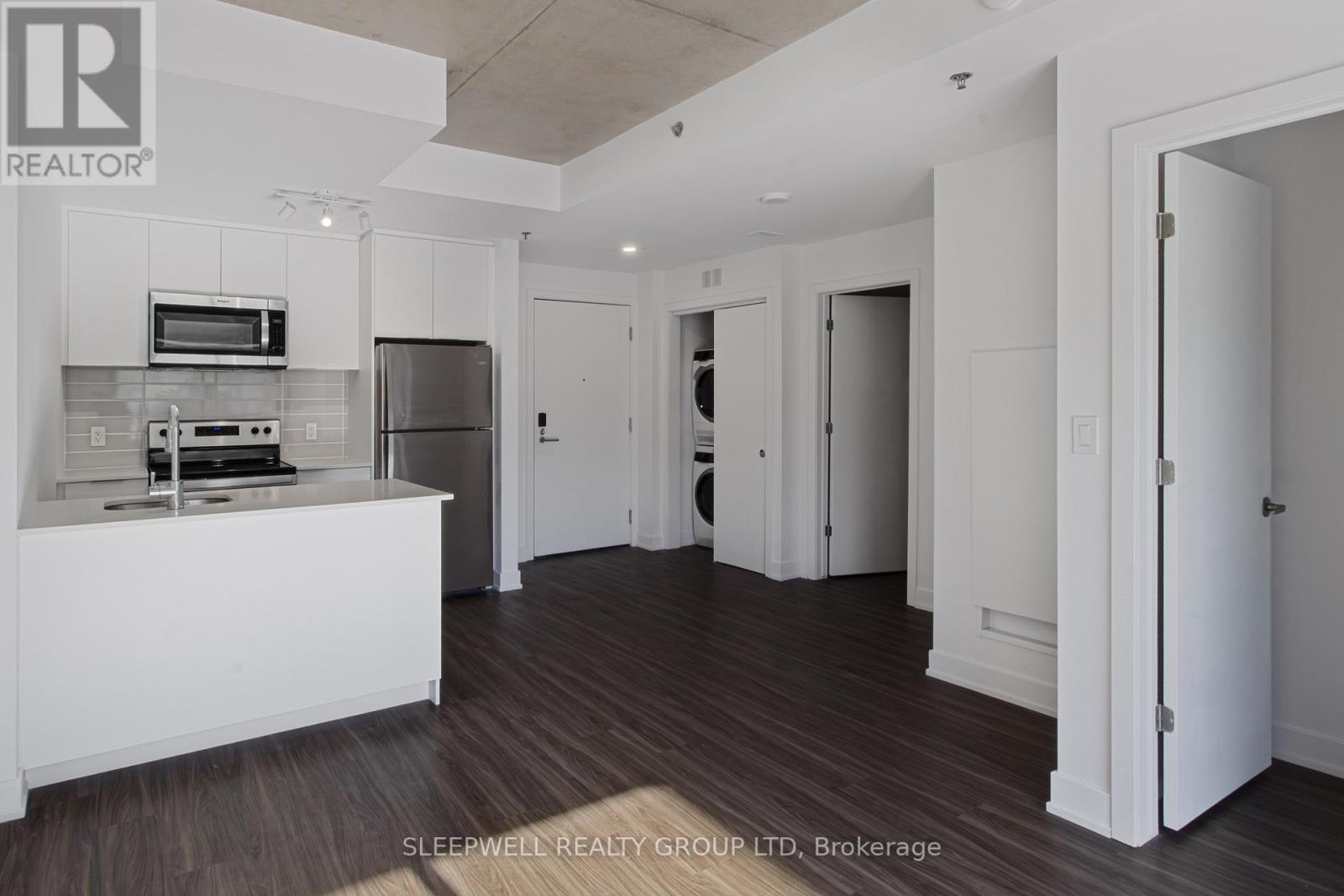 111 - 820 Archibald Street, Ottawa, Ontario  K1Z 0E1 - Photo 3 - X12571178